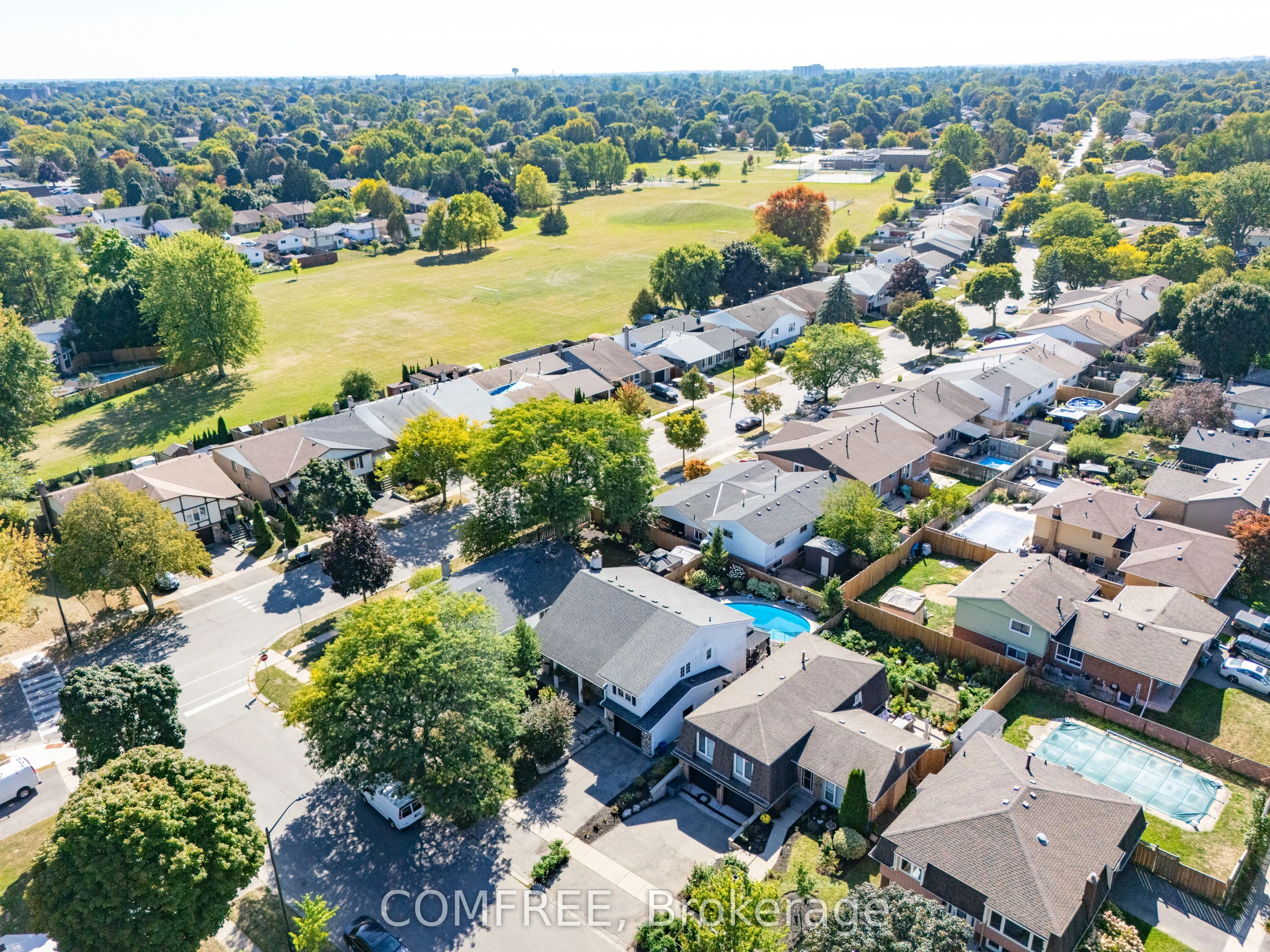 5 Beechwood Avenue
