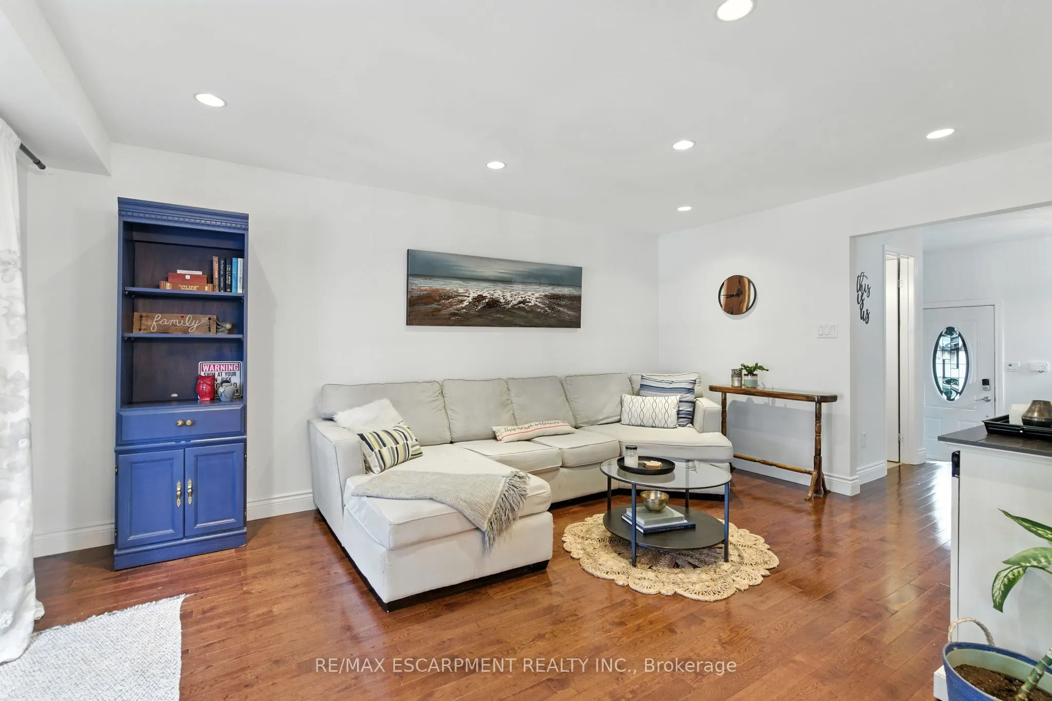 10 Millpond Place