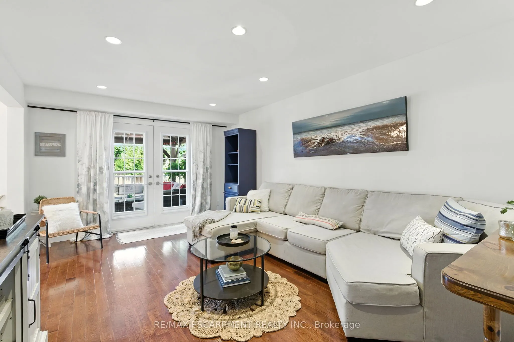 10 Millpond Place
