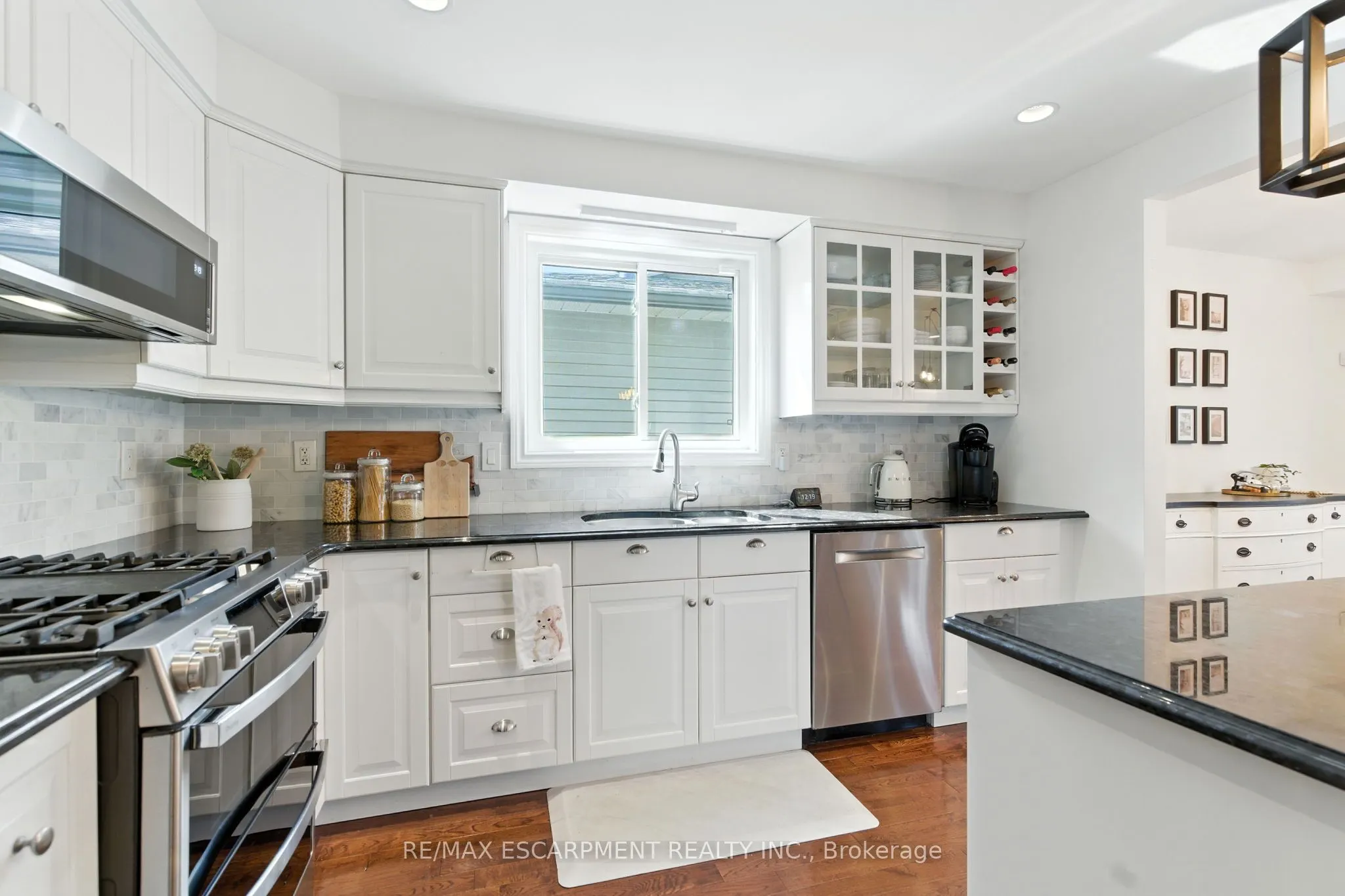 10 Millpond Place