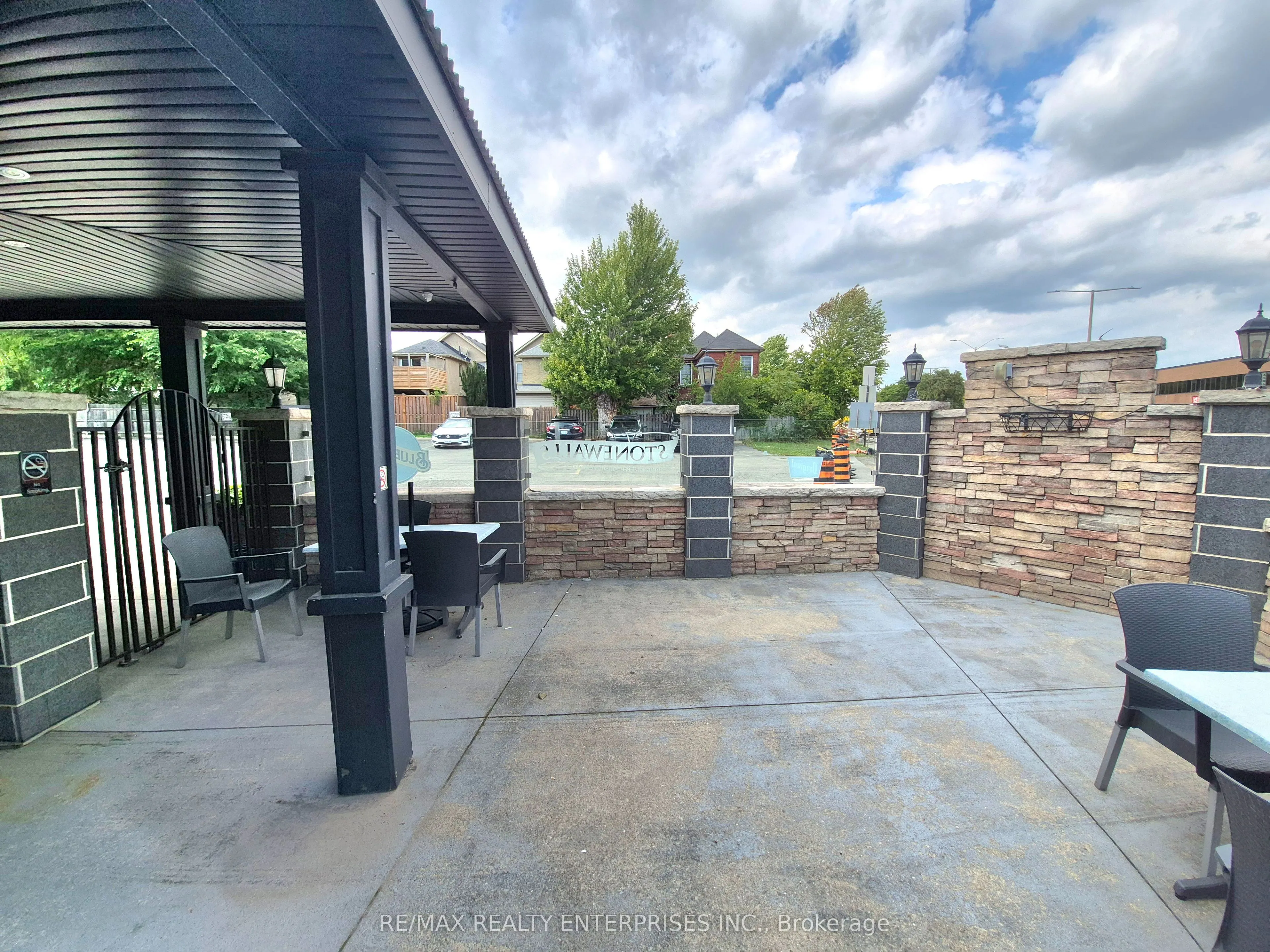 339 York Boulevard