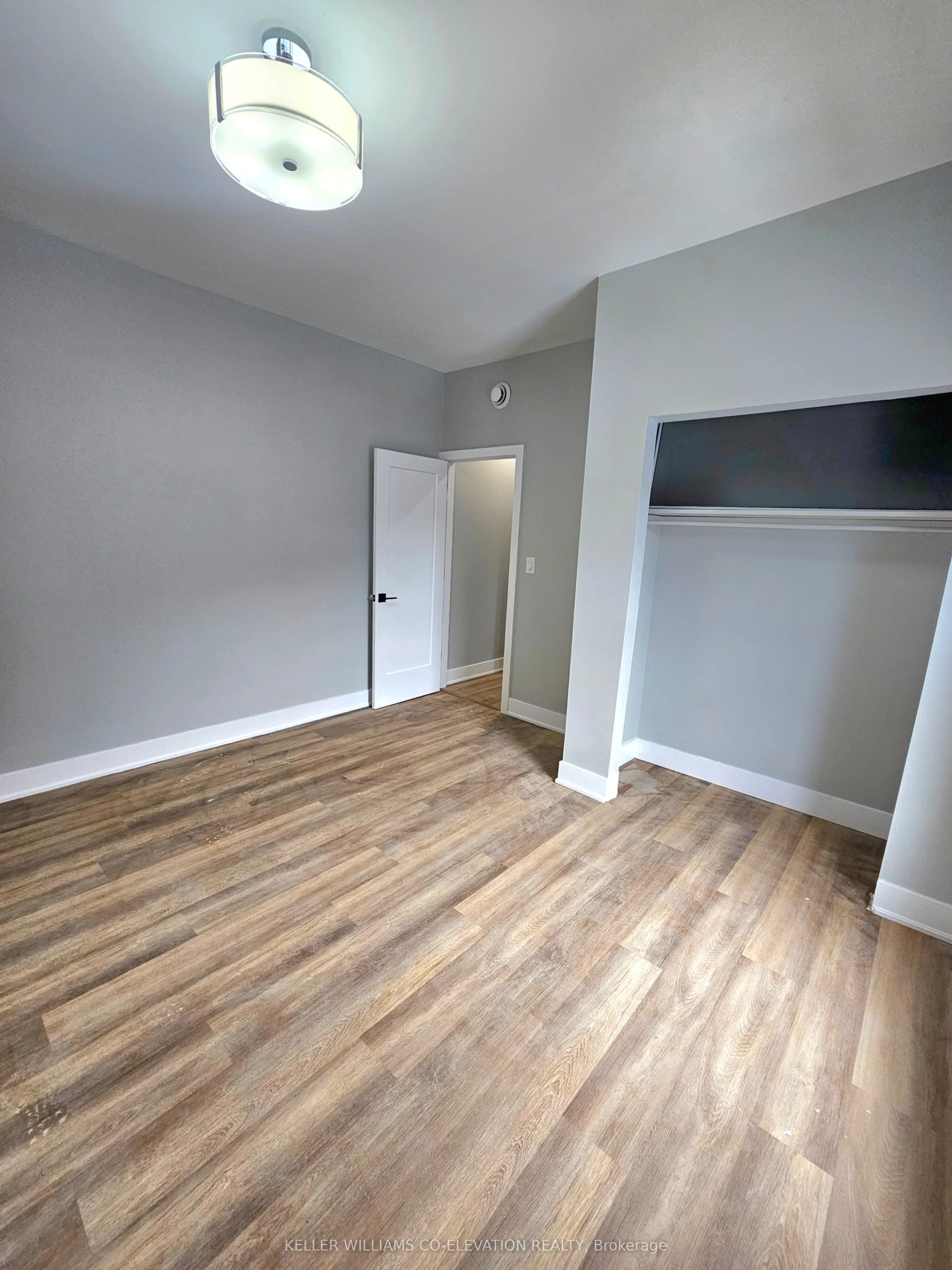 357 Barton Street E