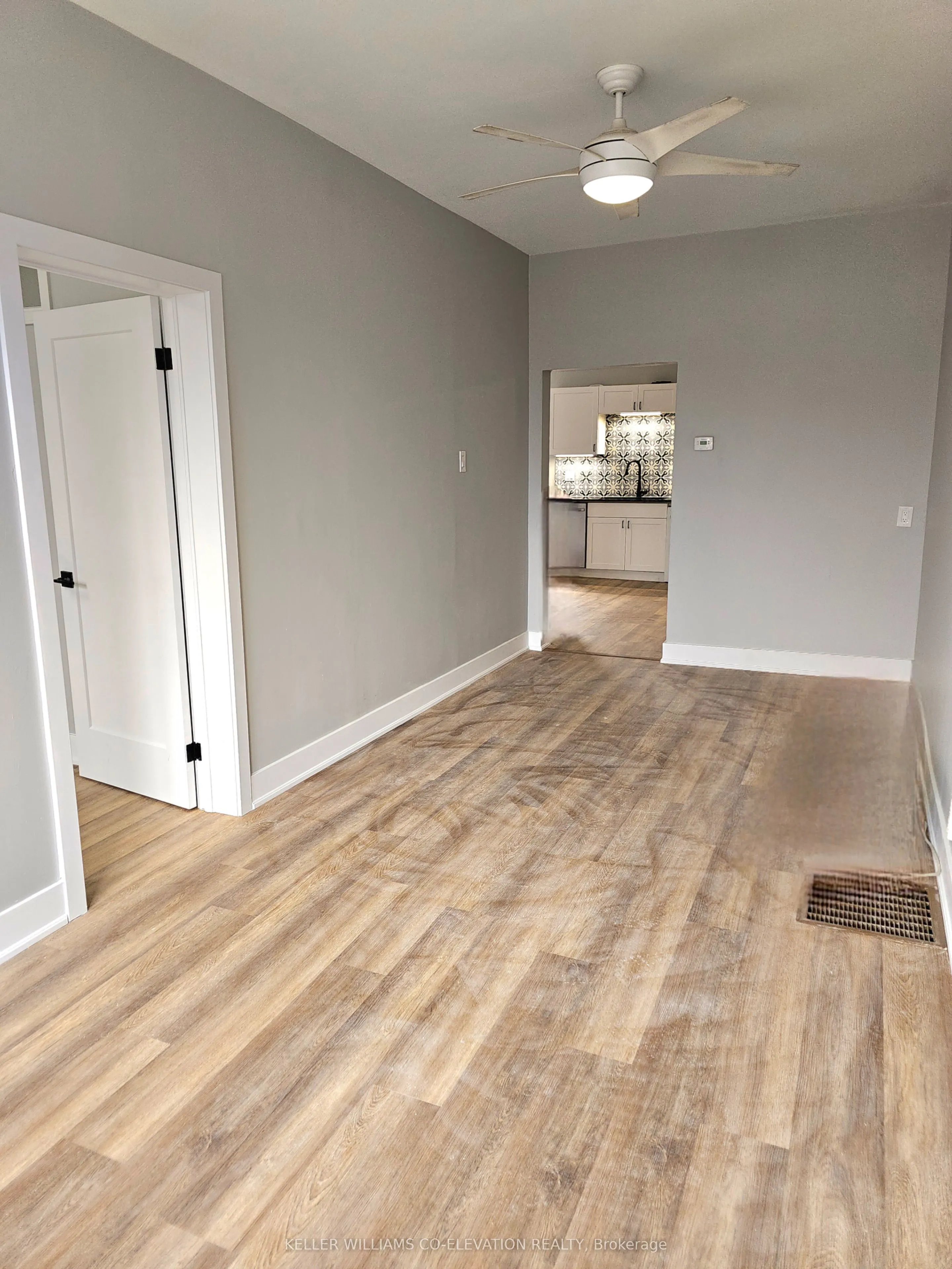 357 Barton Street E