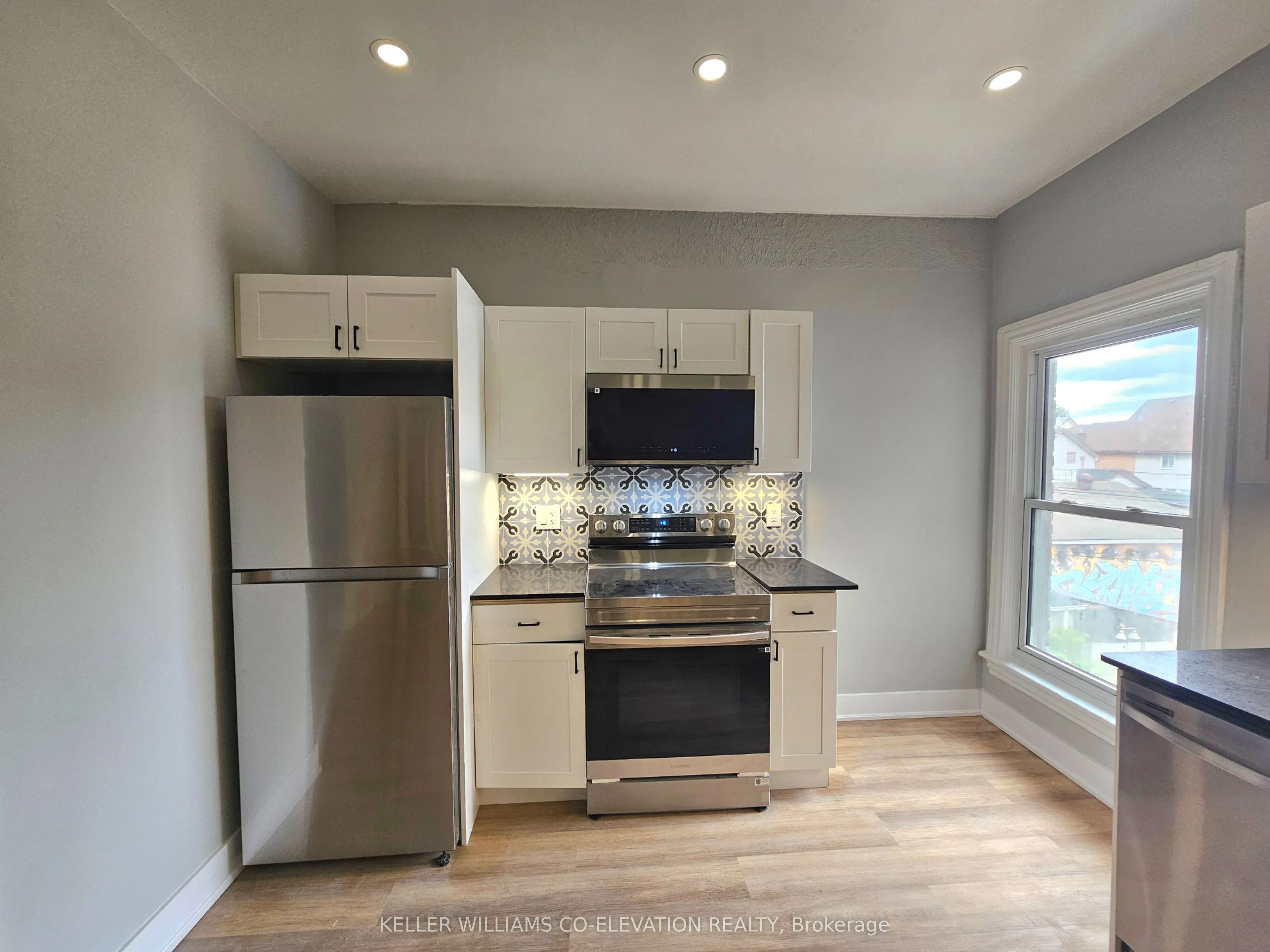 357 Barton Street E