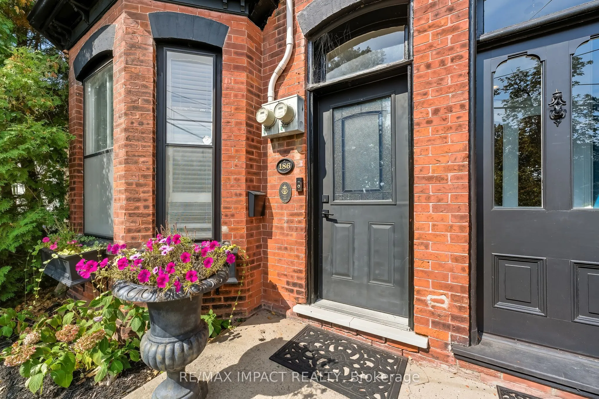 186 Walton Street