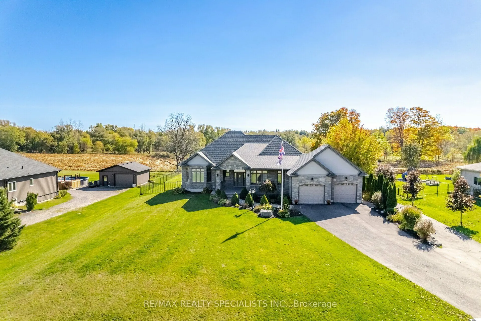 339 Sixth Concession Road