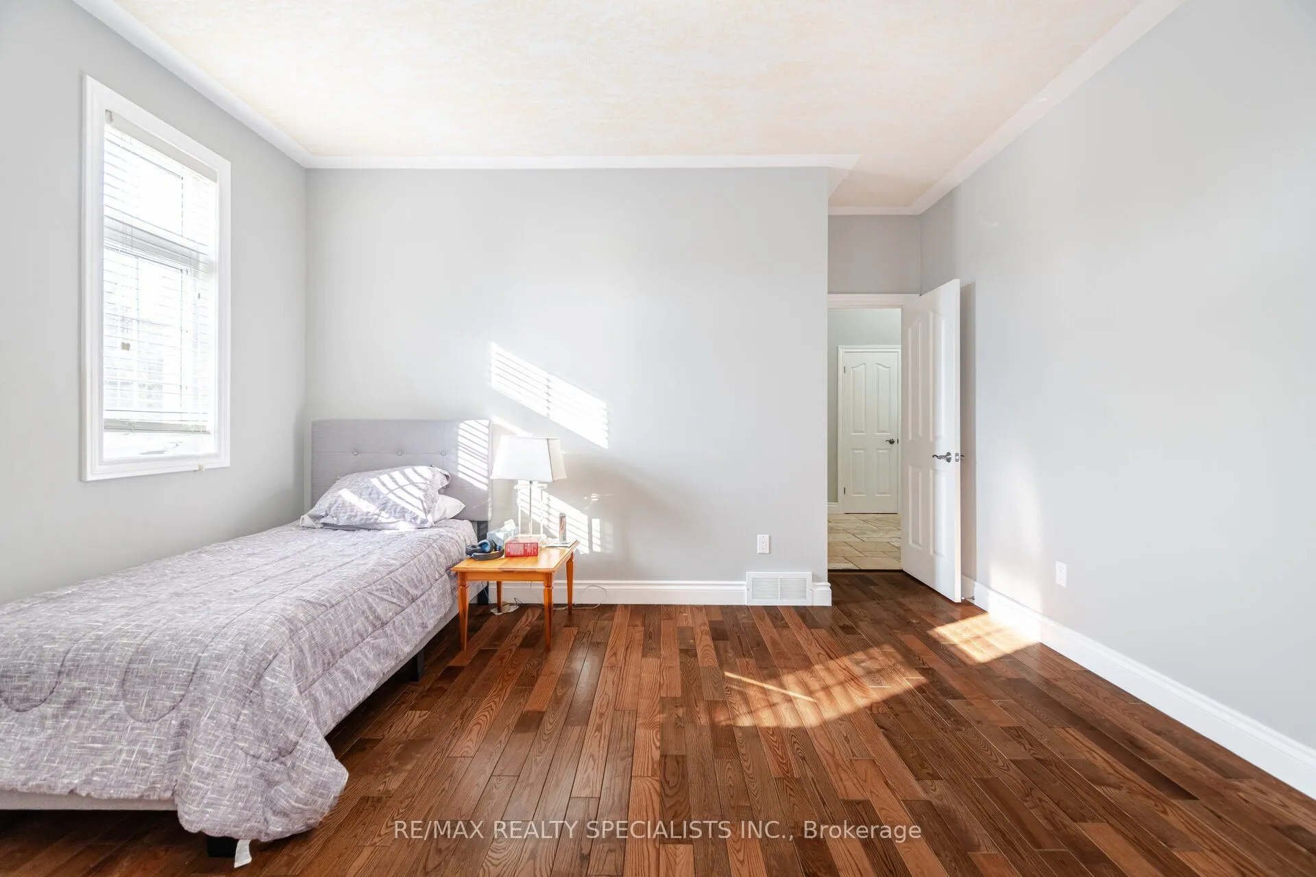 339 Sixth Concession Road