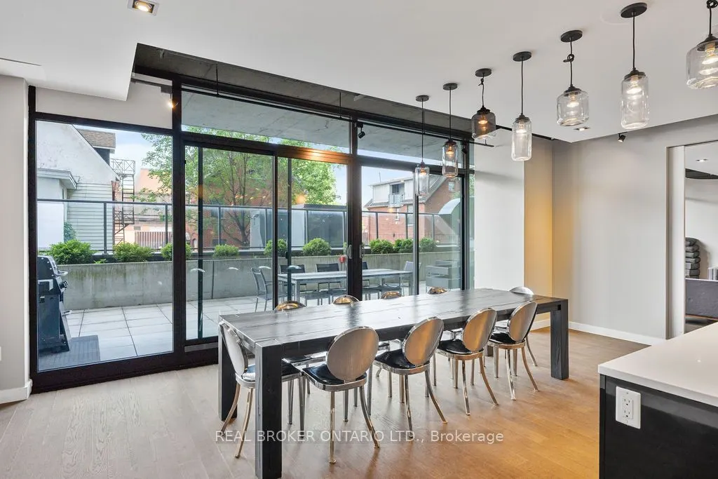 224 Lyon Street N, #1111