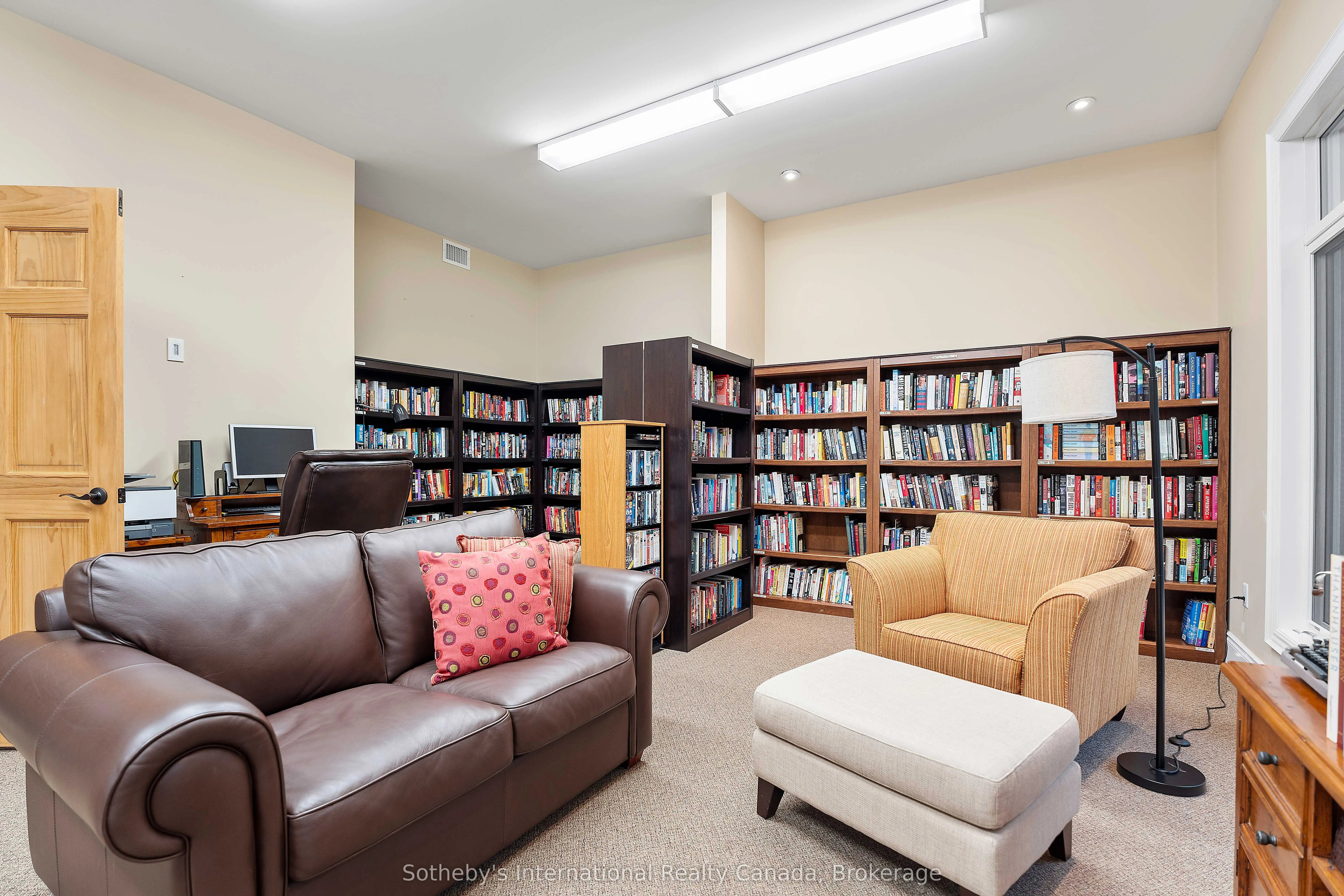 391B Manitoba Street, #103