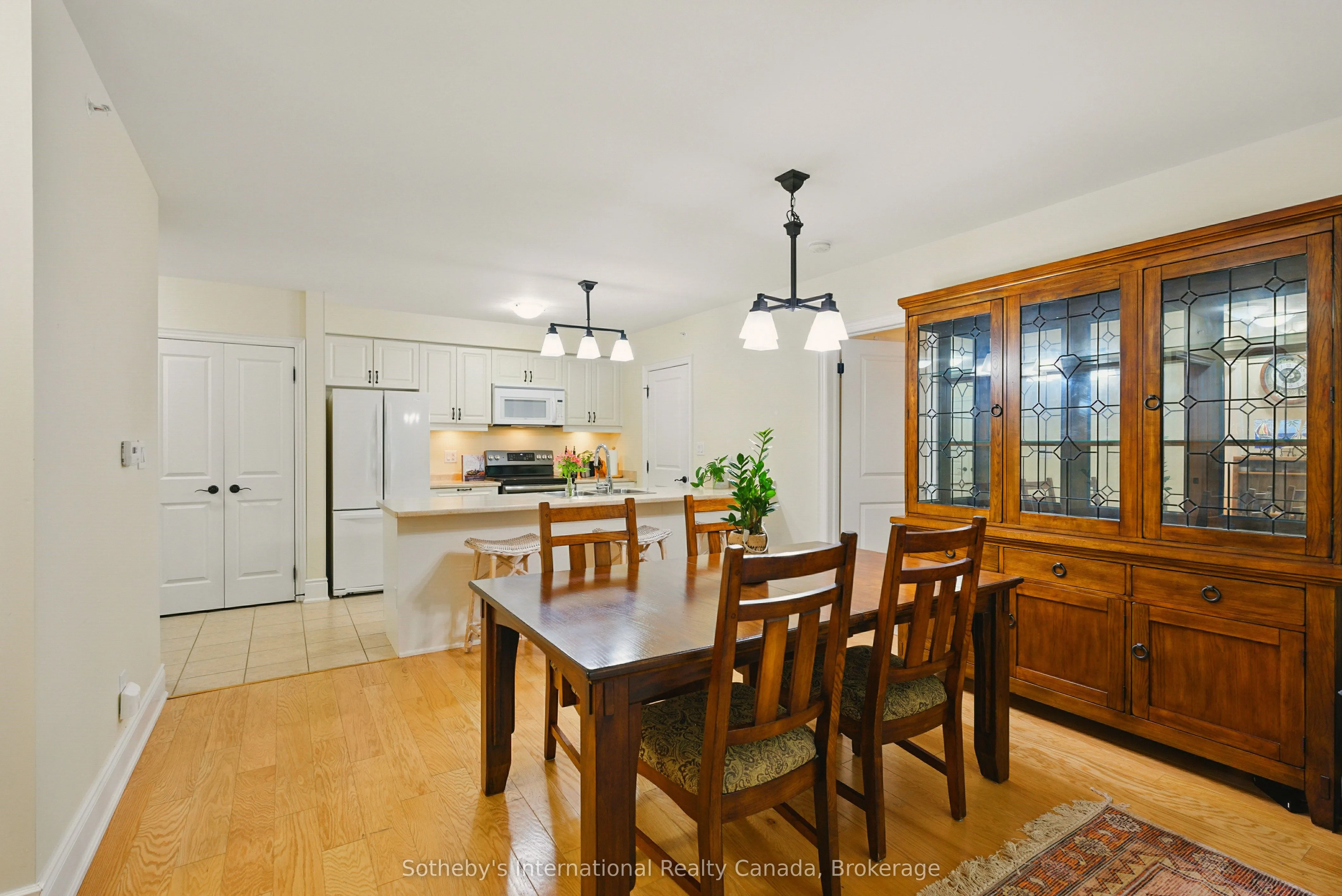 391B Manitoba Street, #103