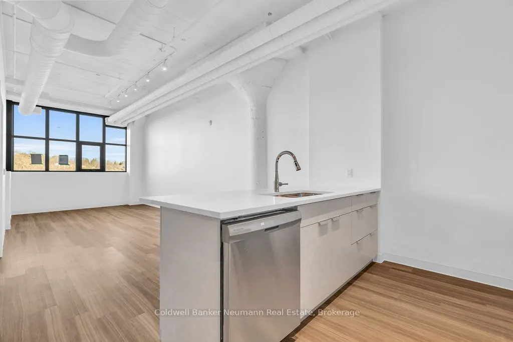 120 Huron Street, #314