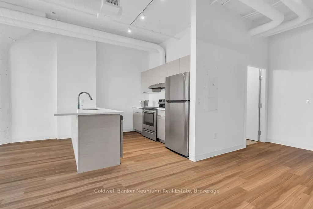 120 Huron Street, #314
