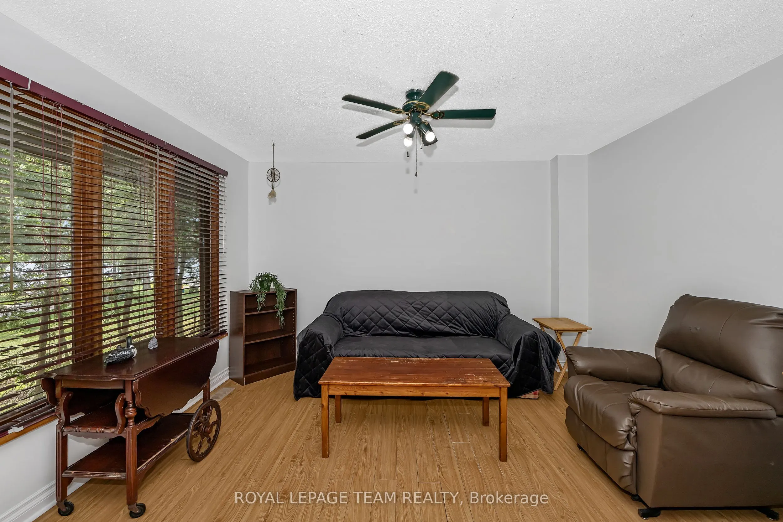 1210 Bayview Drive