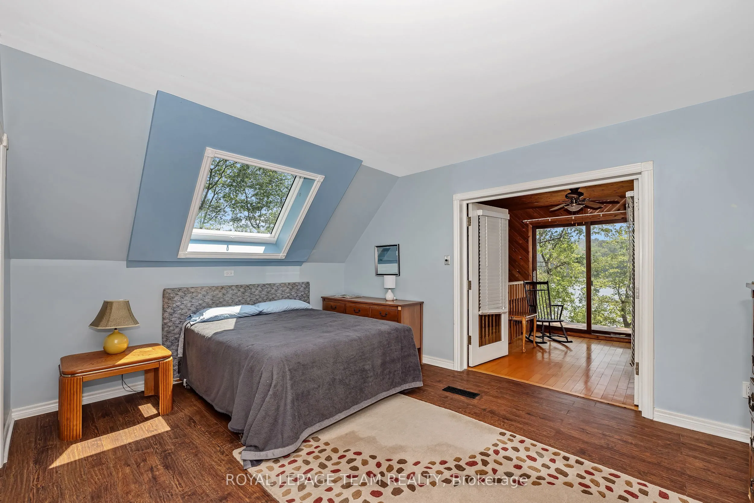 1210 Bayview Drive