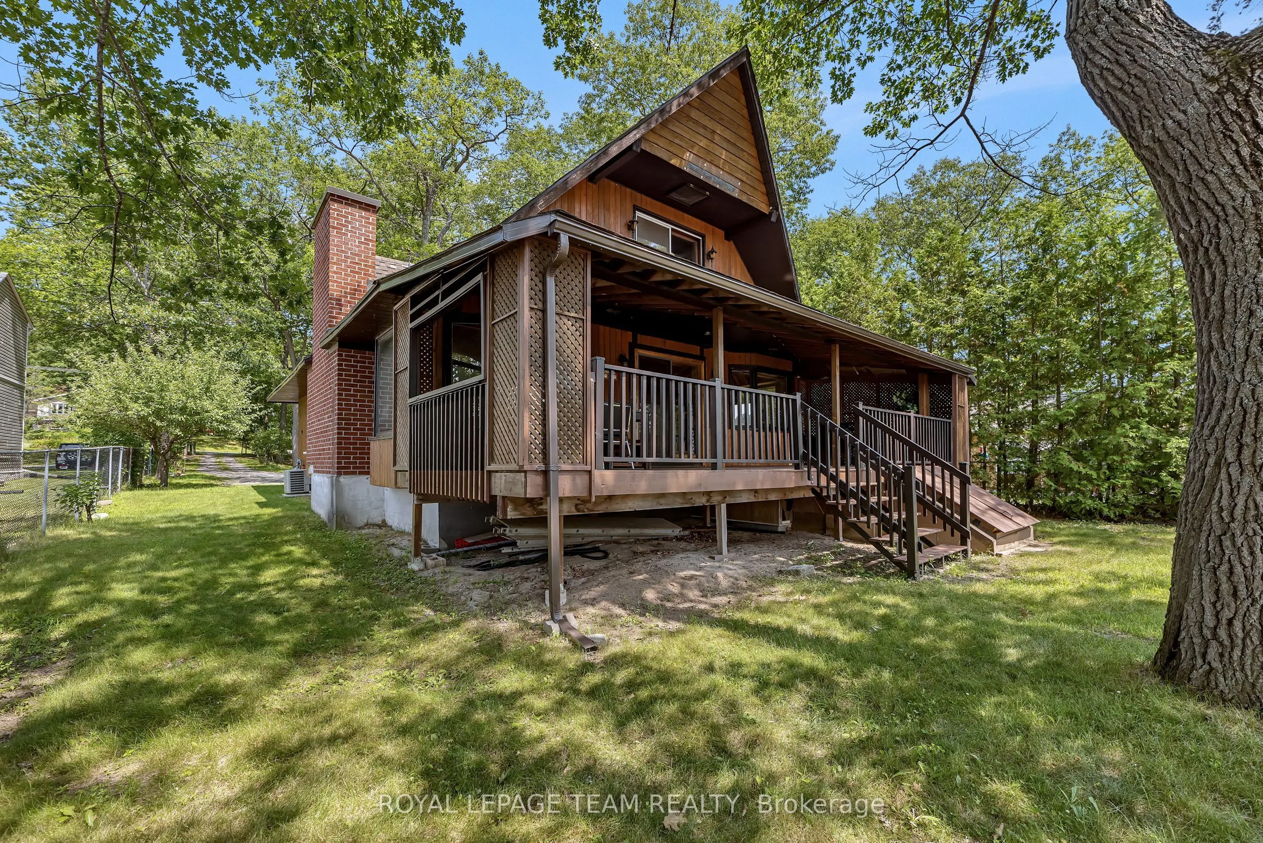 1210 Bayview Drive