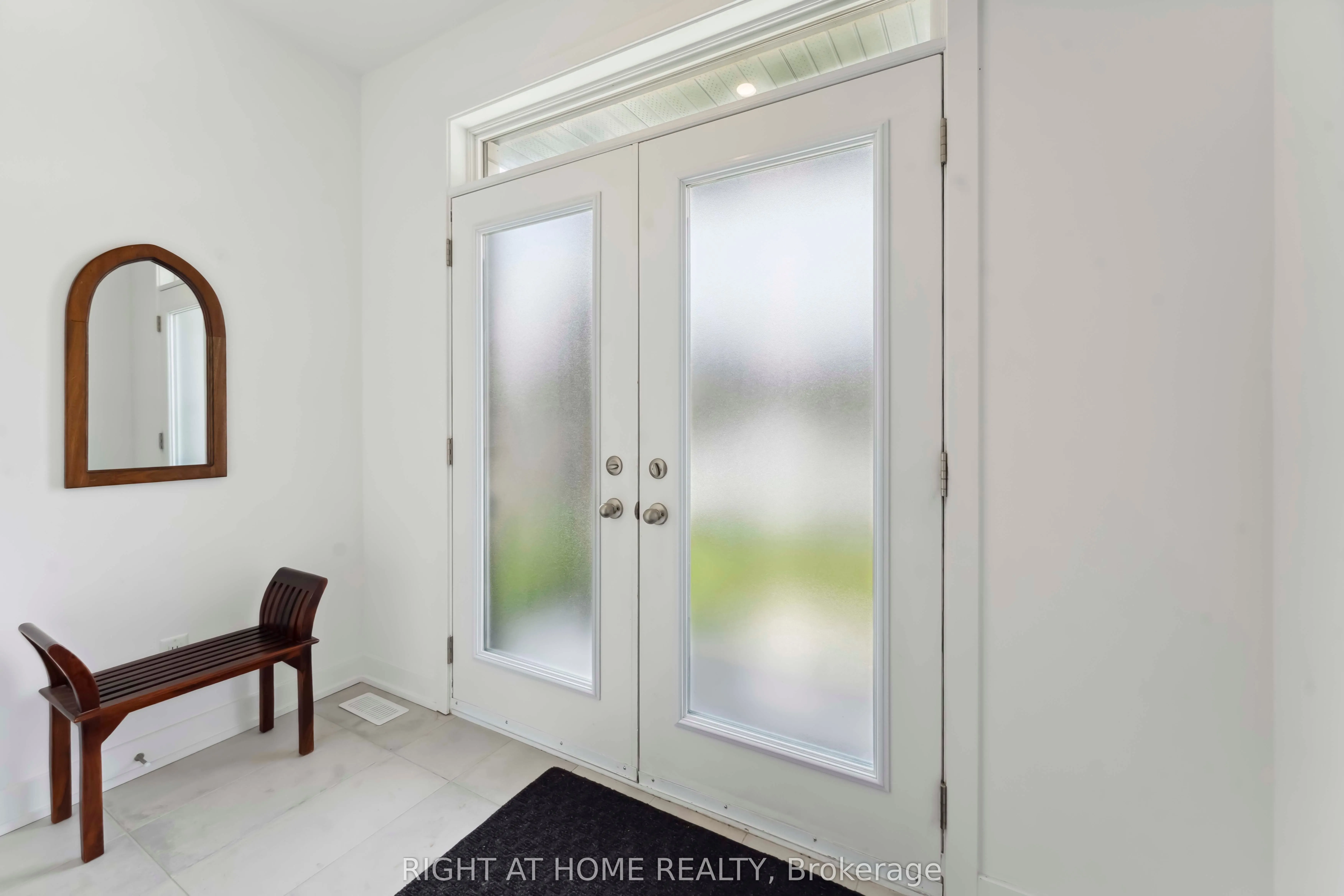 848 Beckton Heights S