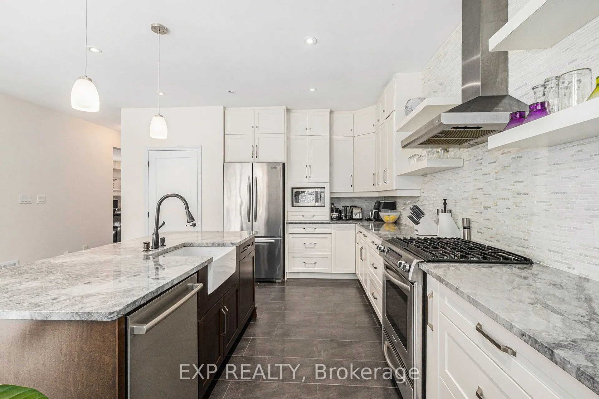182 Sunita Crescent