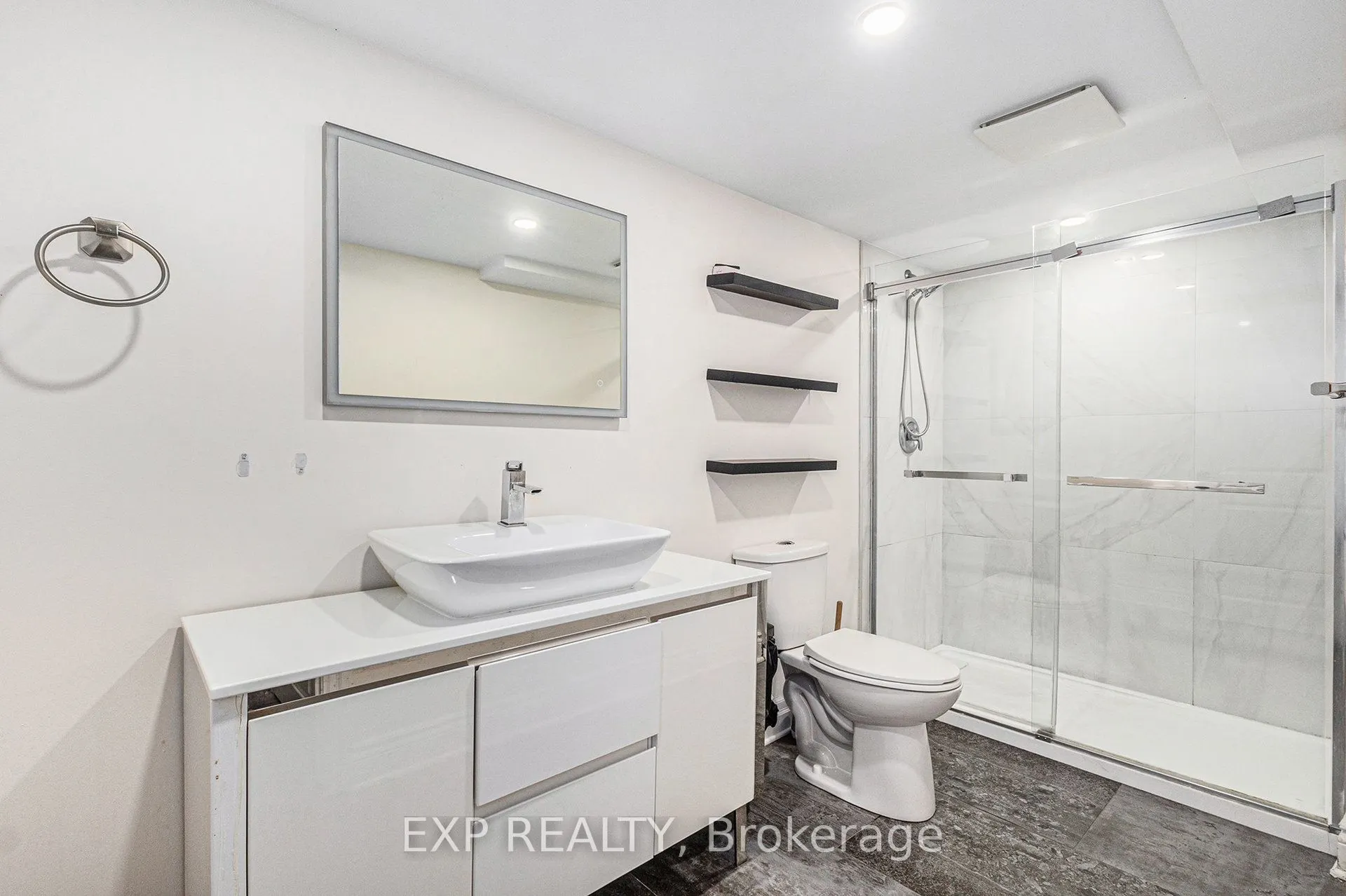 182 Sunita Crescent
