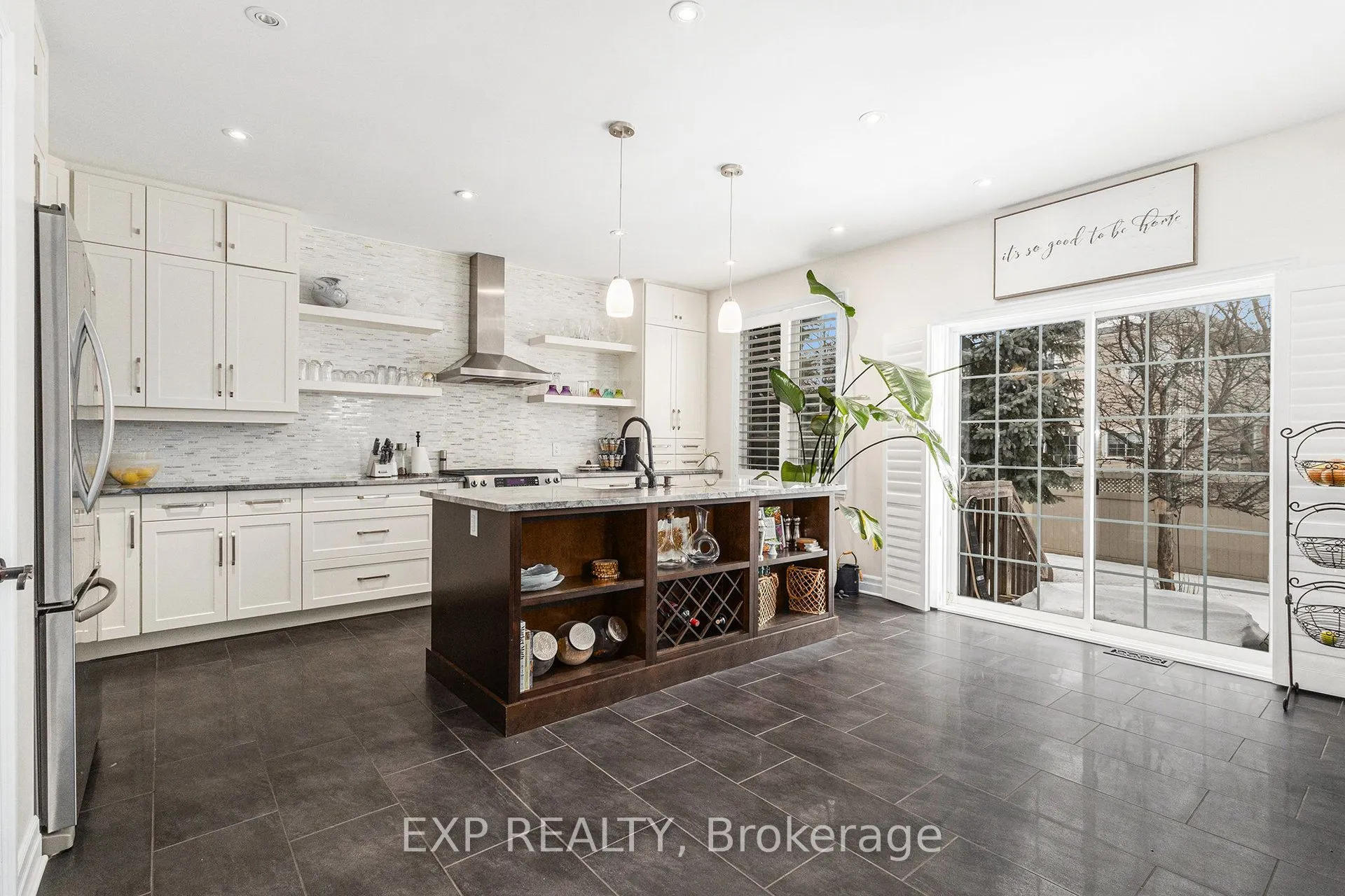 182 Sunita Crescent