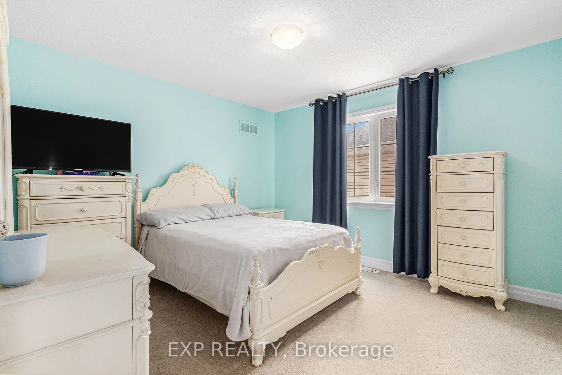 182 Sunita Crescent