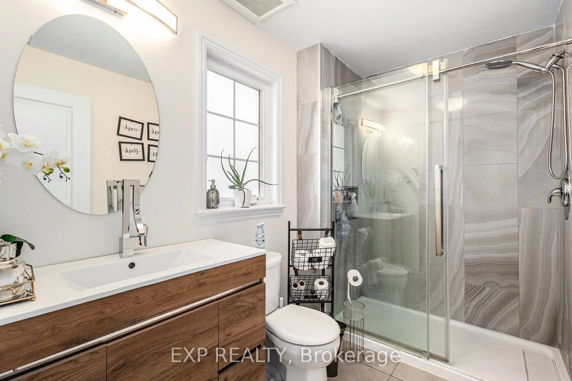 182 Sunita Crescent