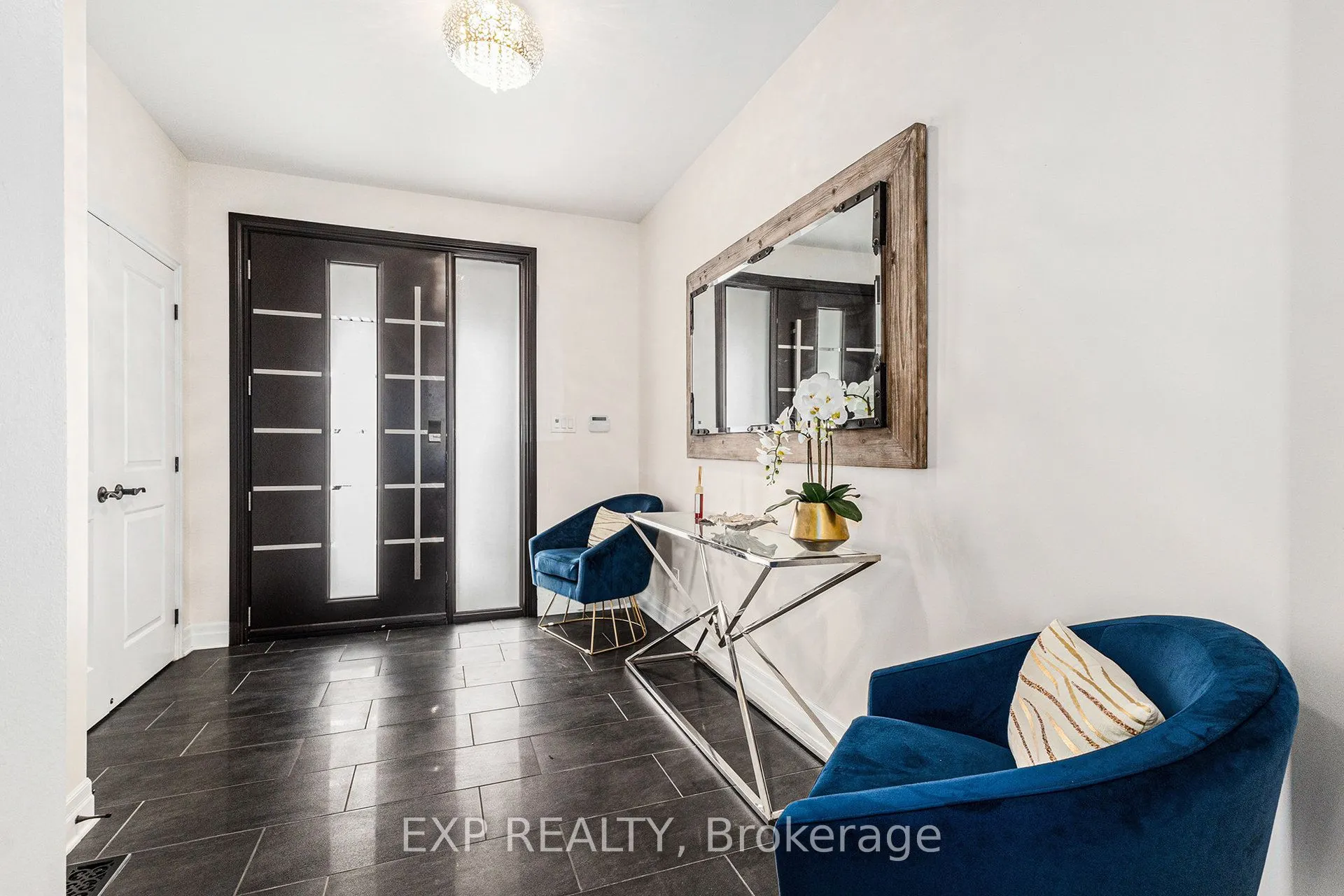182 Sunita Crescent