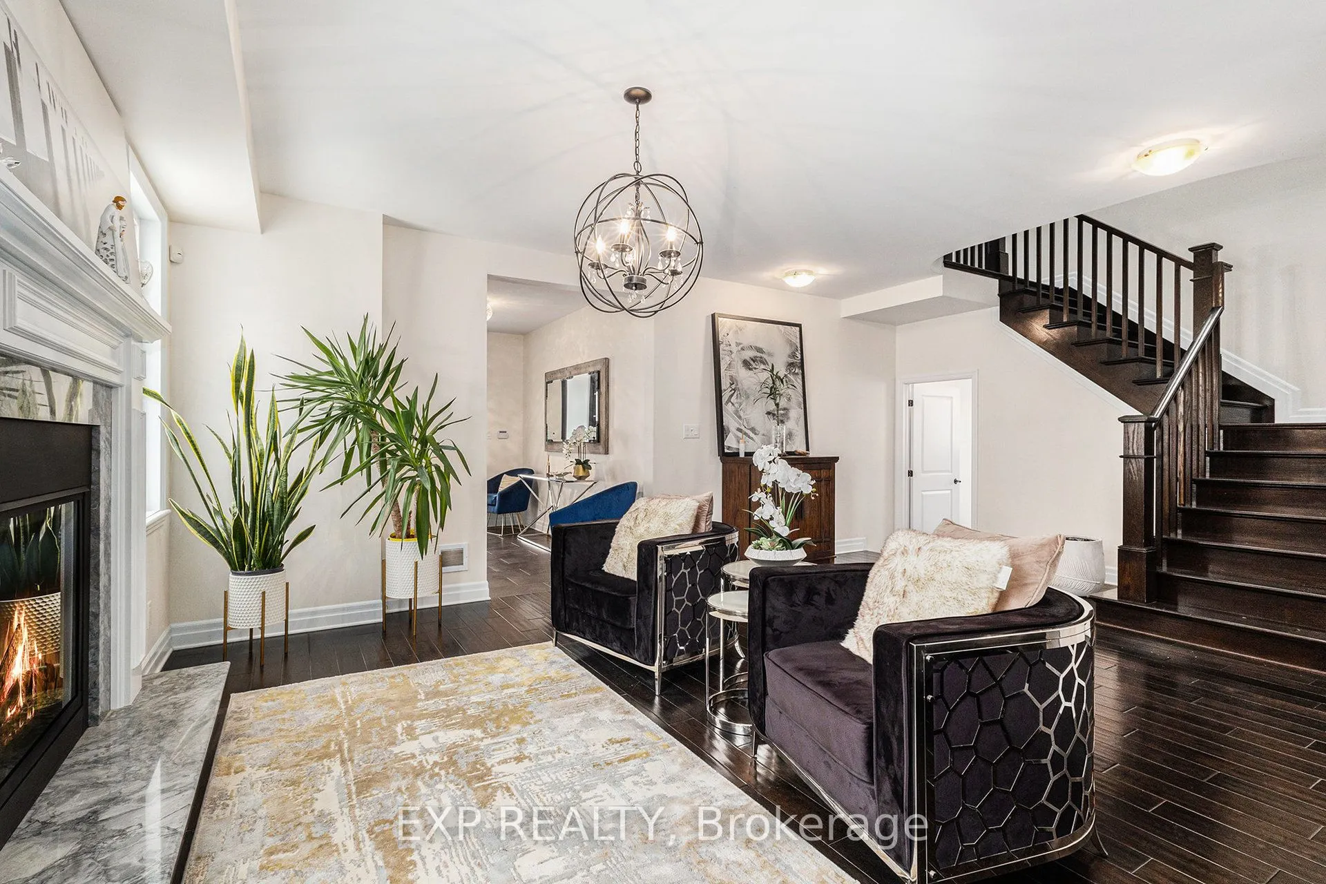 182 Sunita Crescent