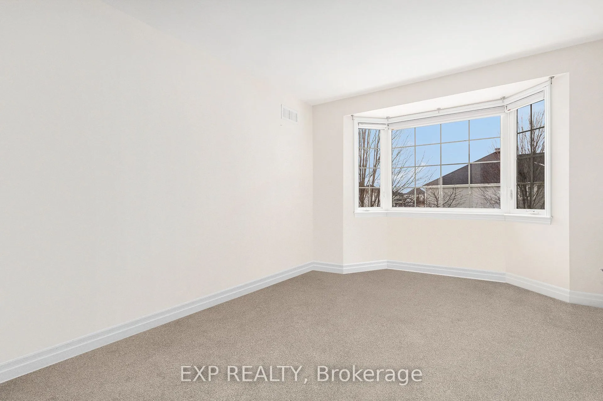 182 Sunita Crescent