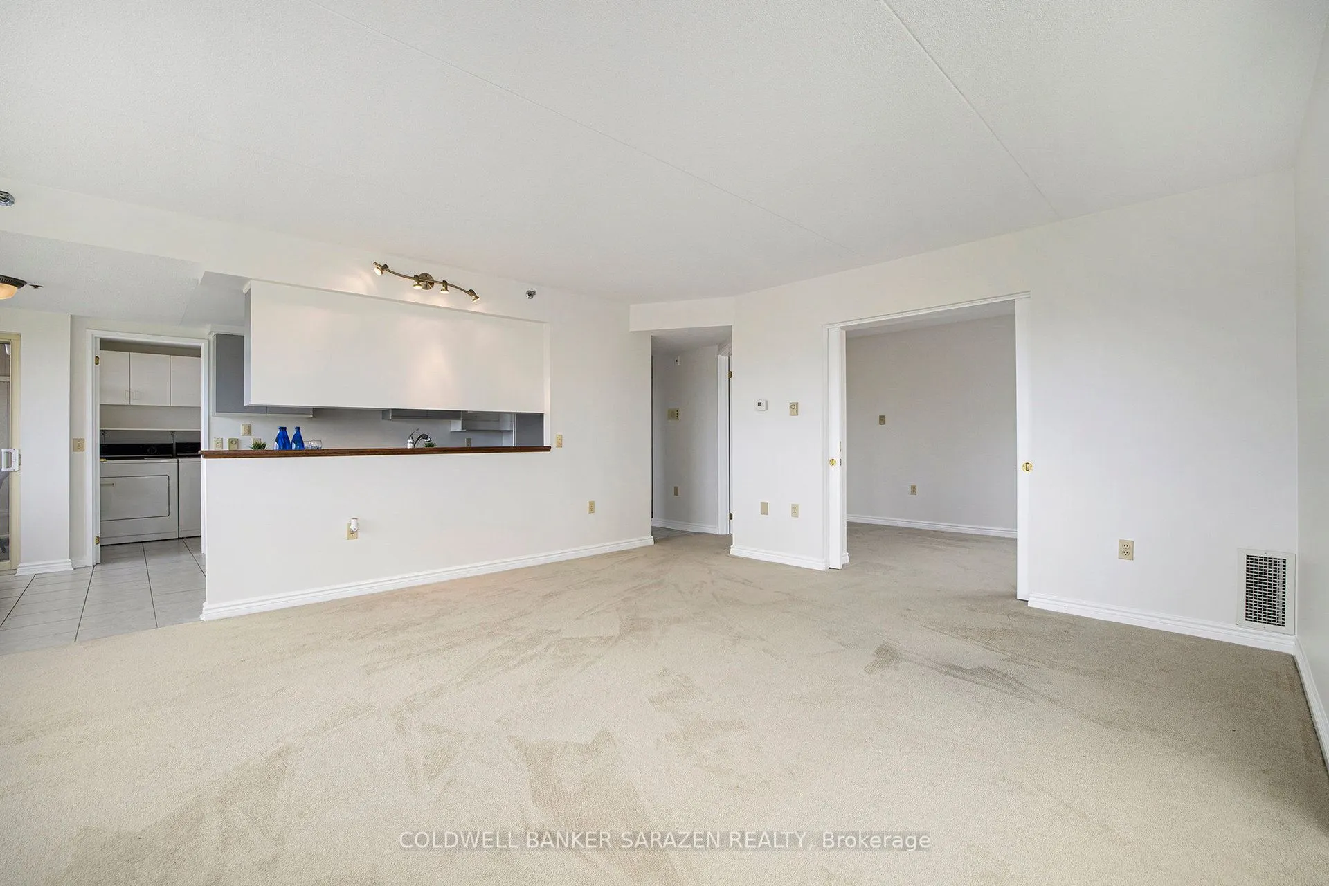 259 Albert Street, #107