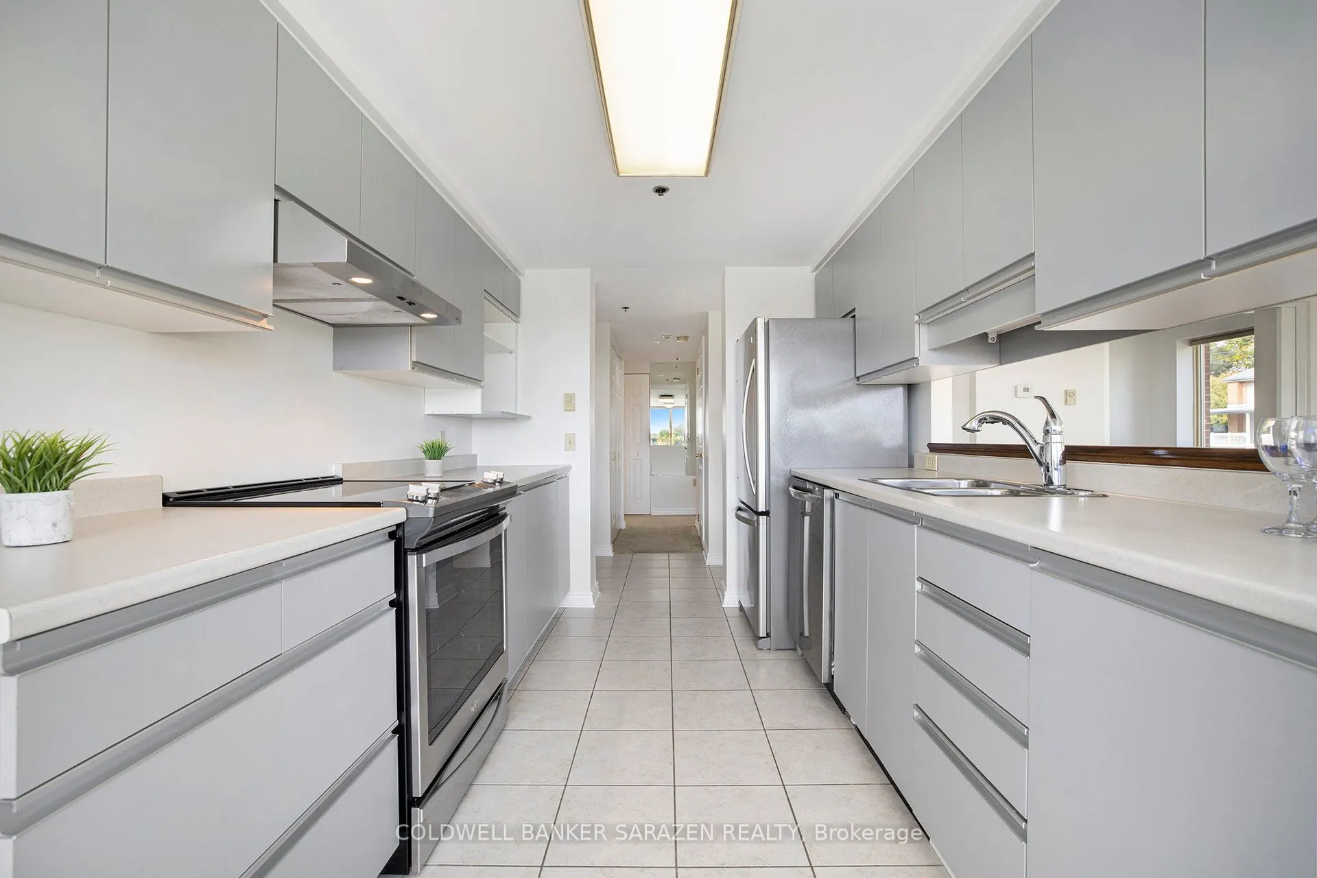 259 Albert Street, #107