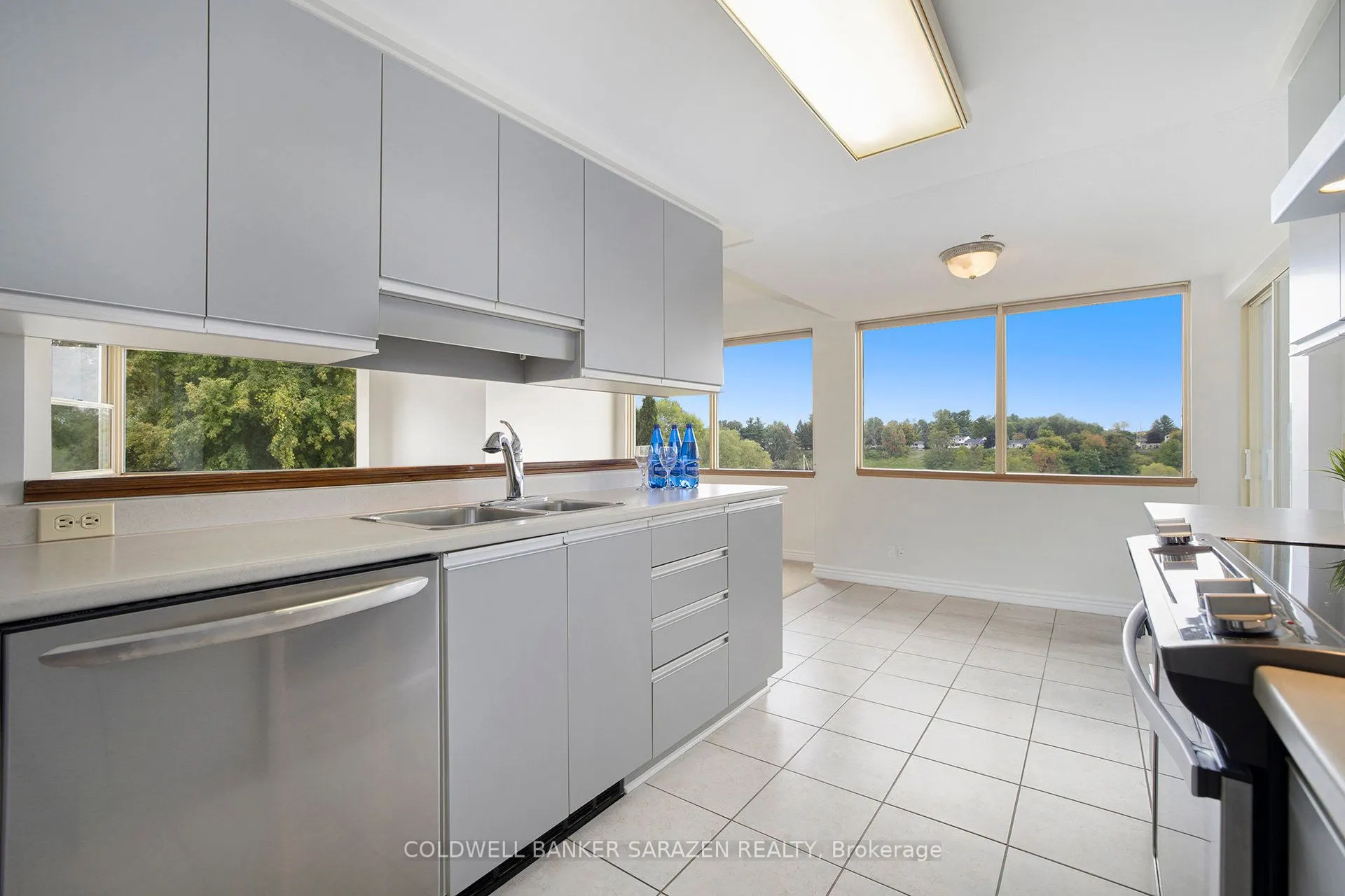 259 Albert Street, #107