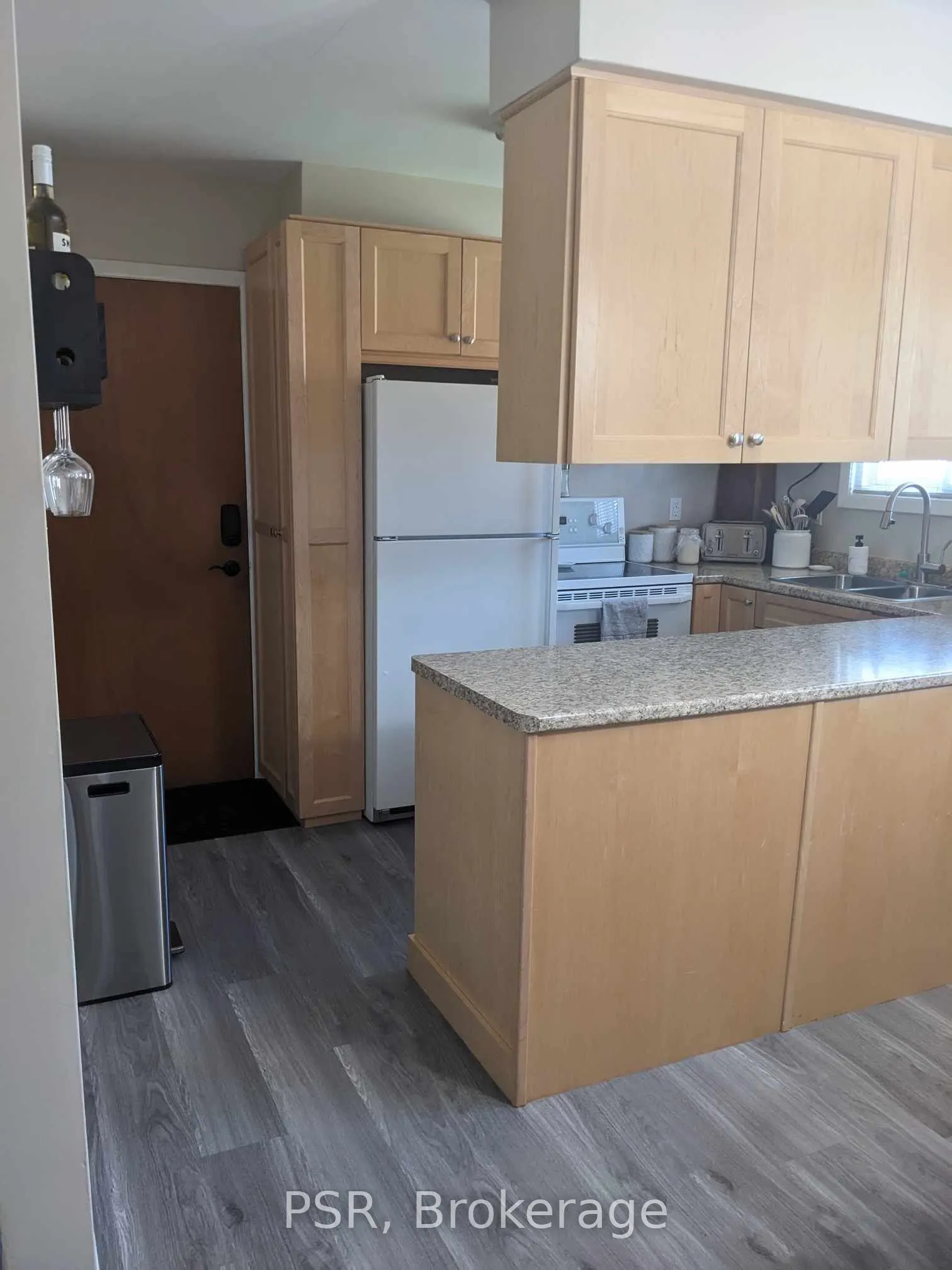 80 Westwood Drive, #Main