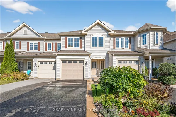 19 Fieldberry Private