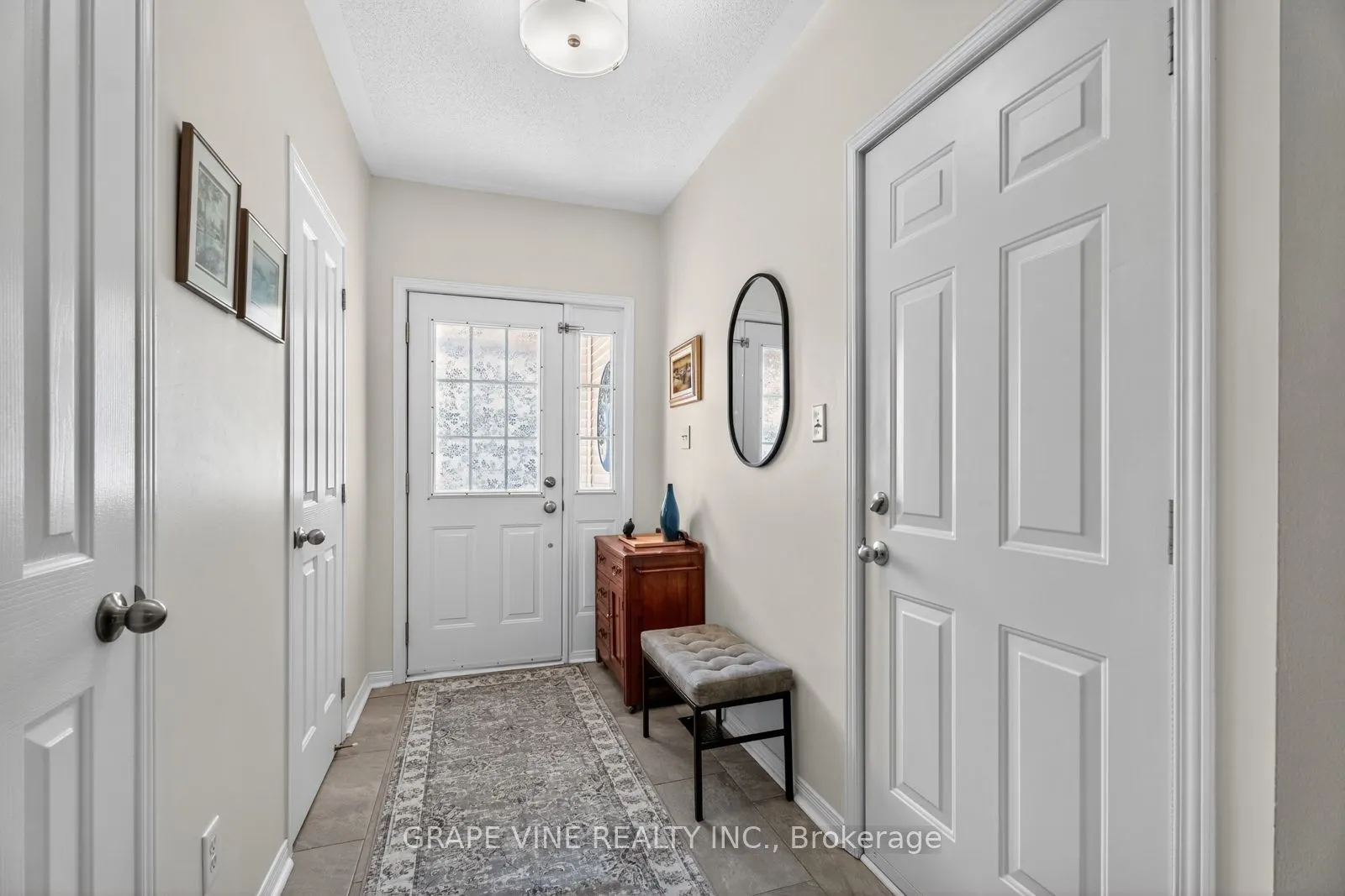 19 Fieldberry Private