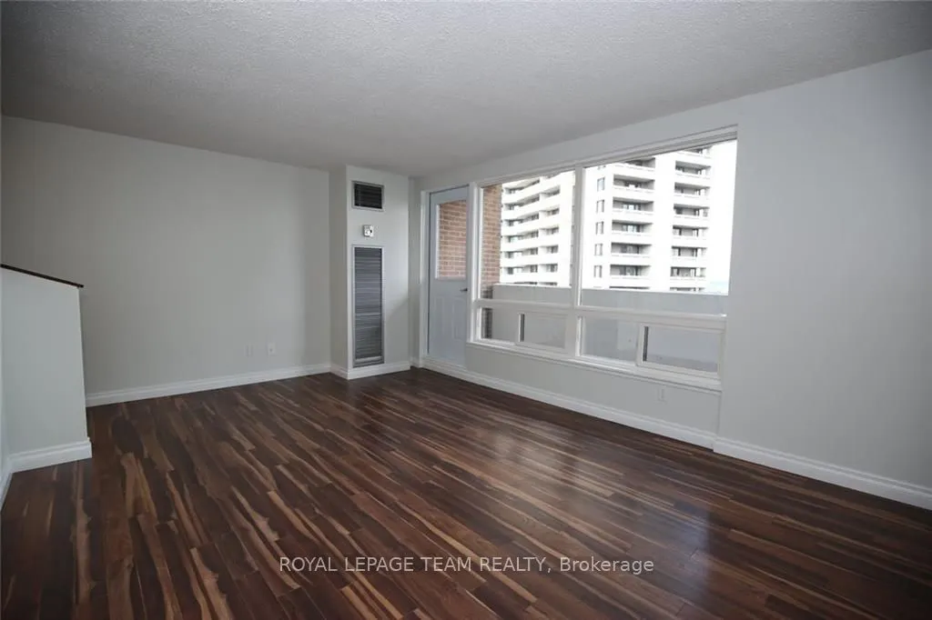 1100 Ambleside Drive, #1003