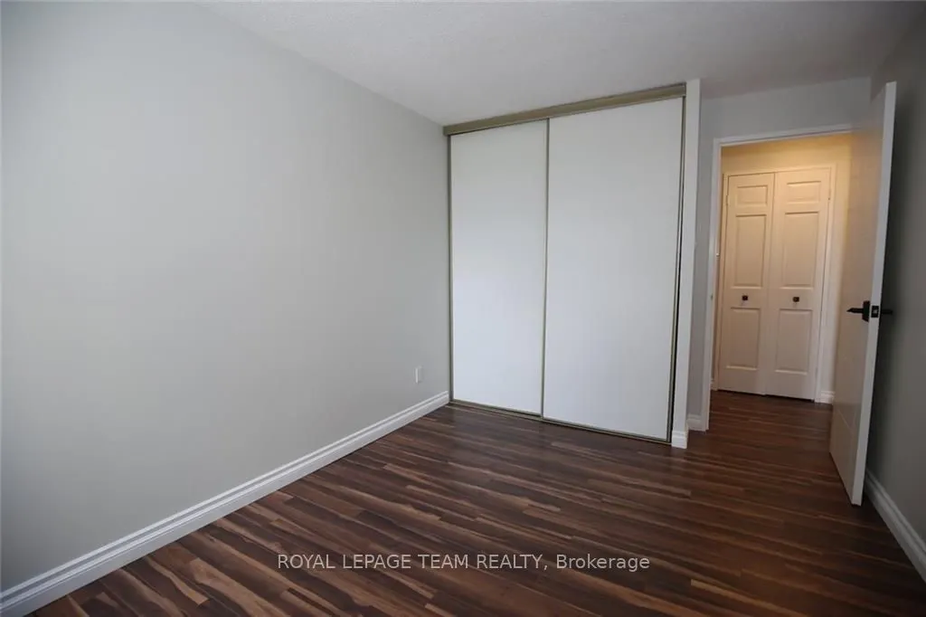 1100 Ambleside Drive, #1003