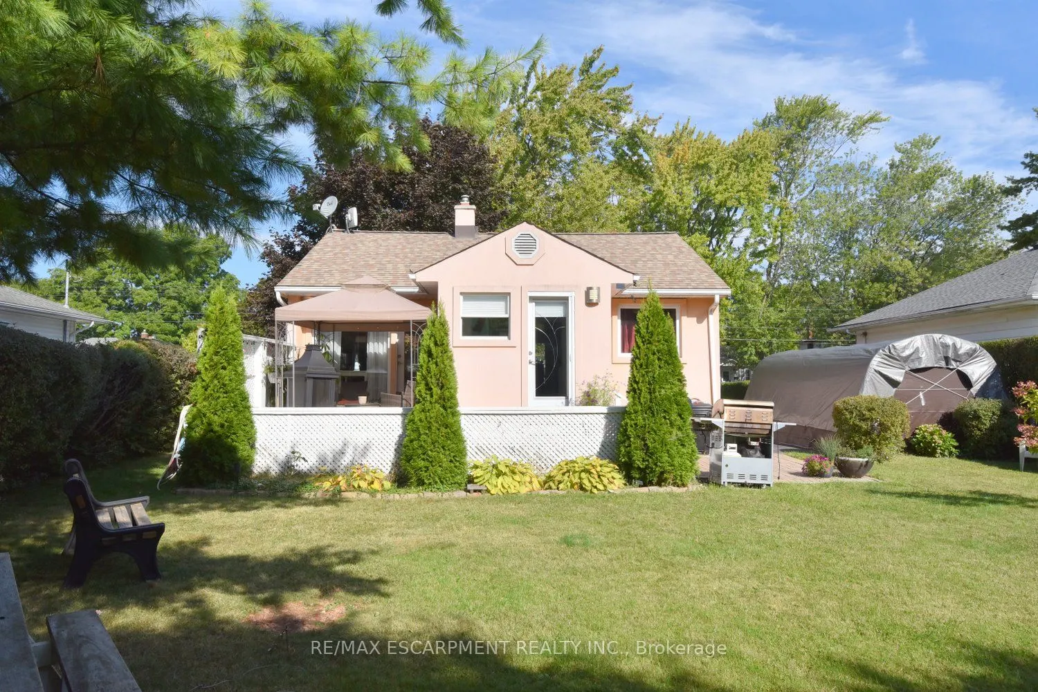 26 Heywood Avenue