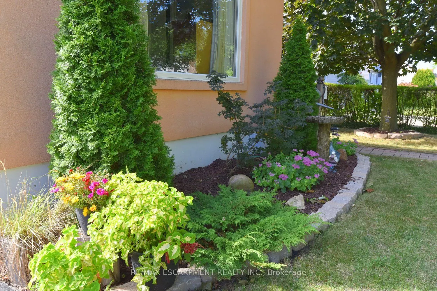 26 Heywood Avenue