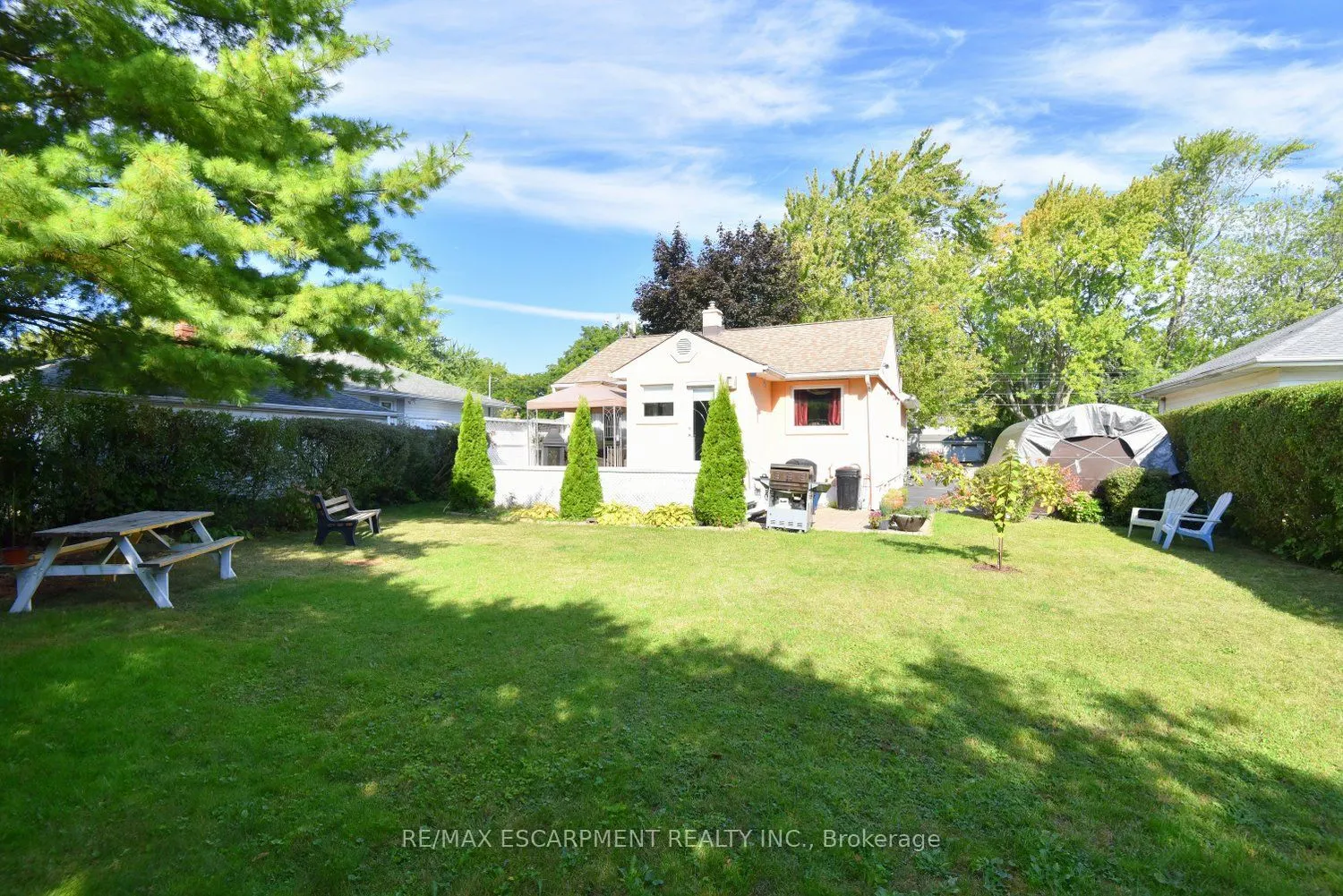 26 Heywood Avenue