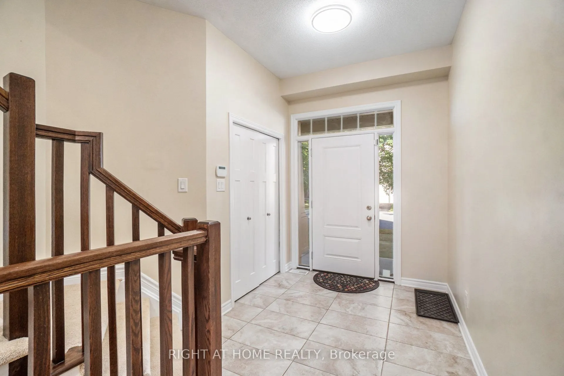 928 Bunchberry Way