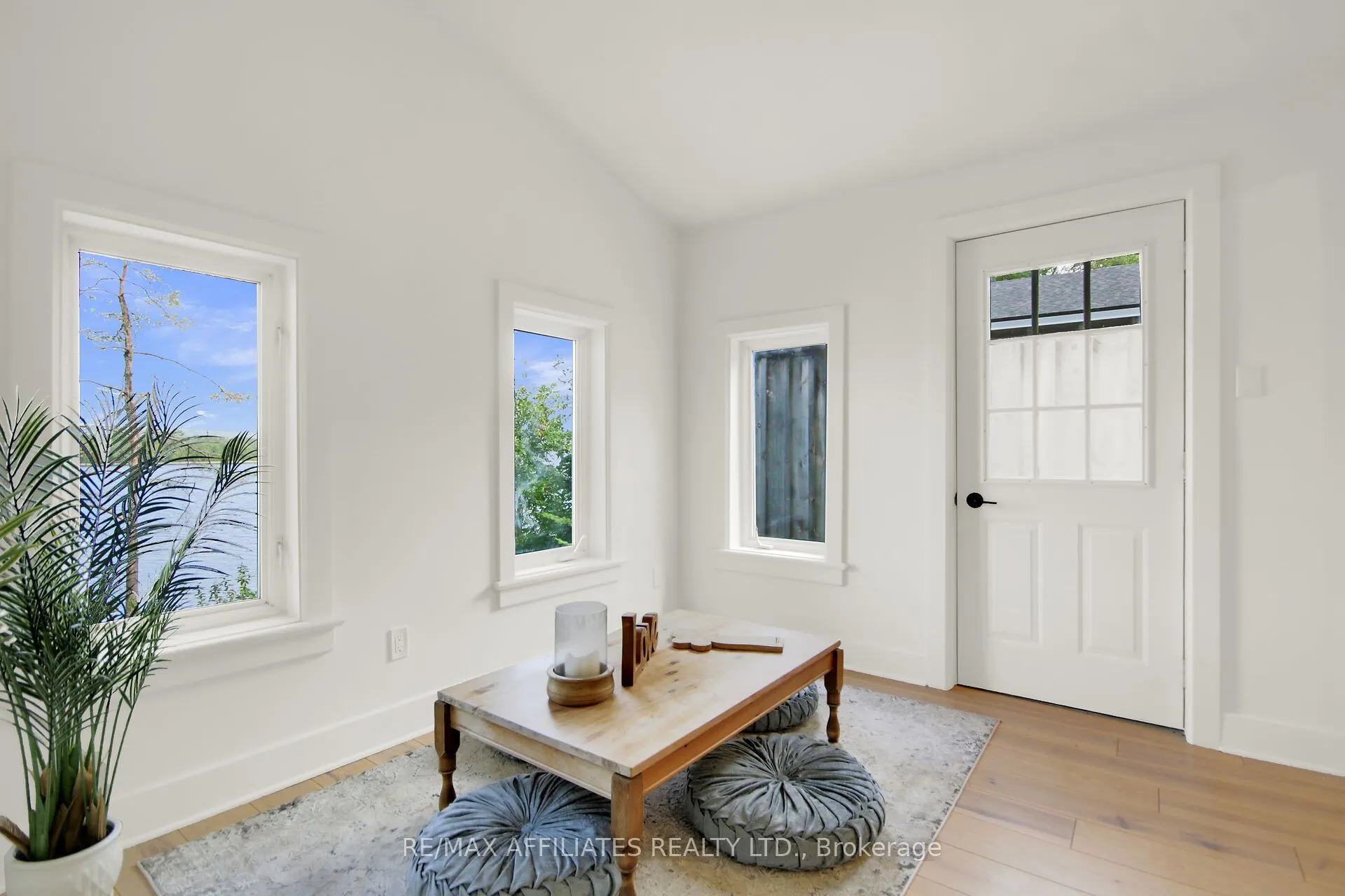 300 Riverwood Drive