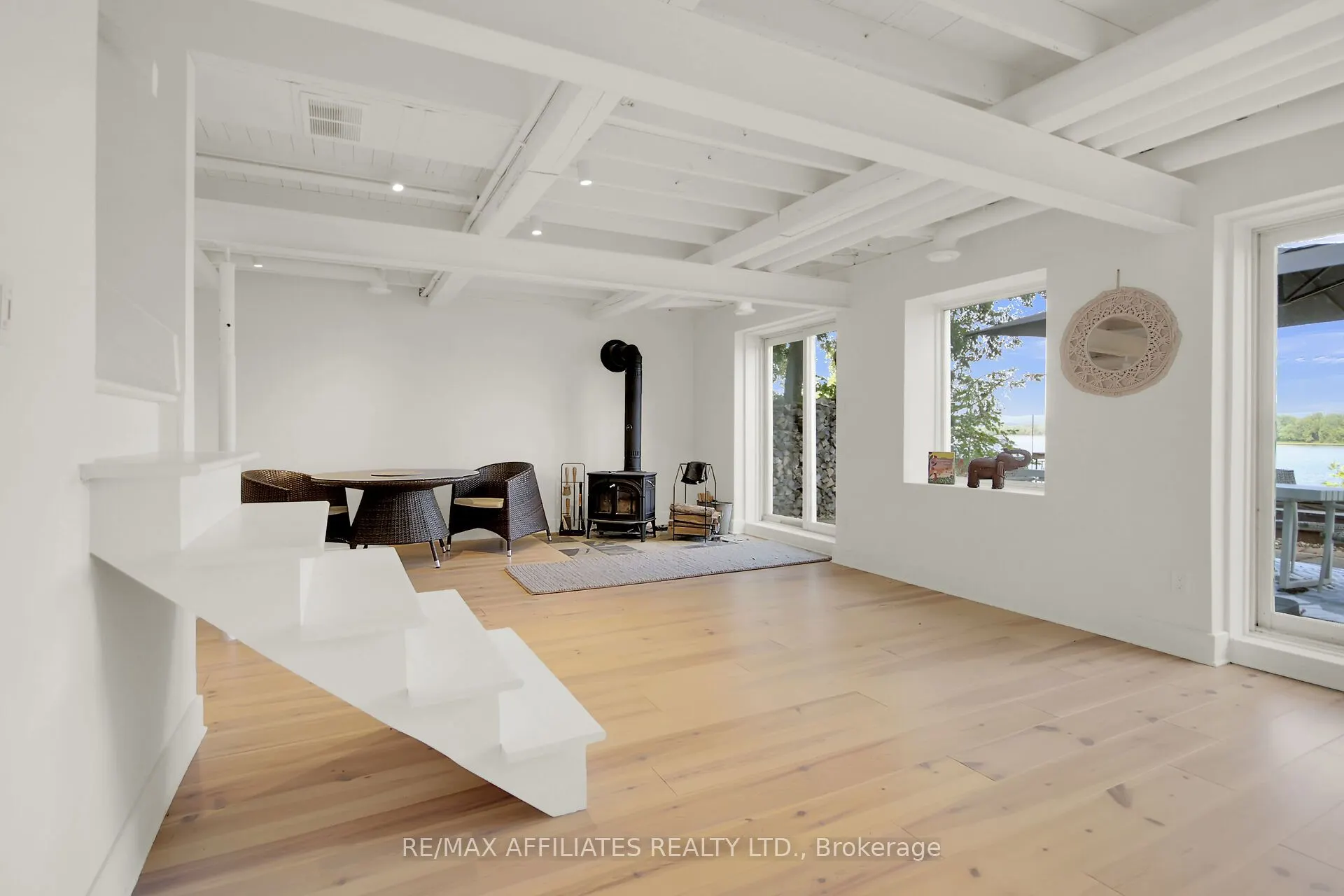 300 Riverwood Drive