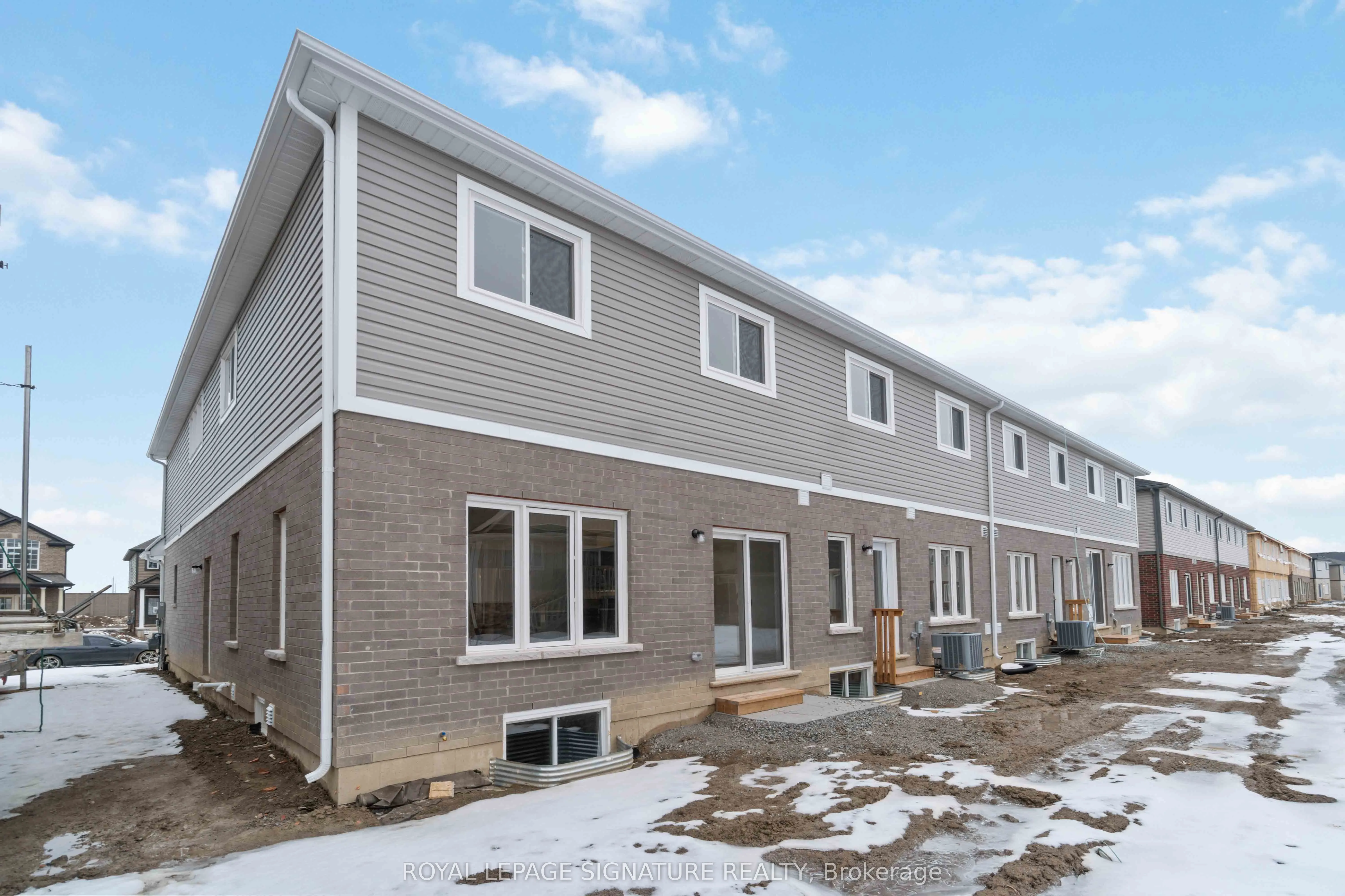 126 Bur Oak Drive