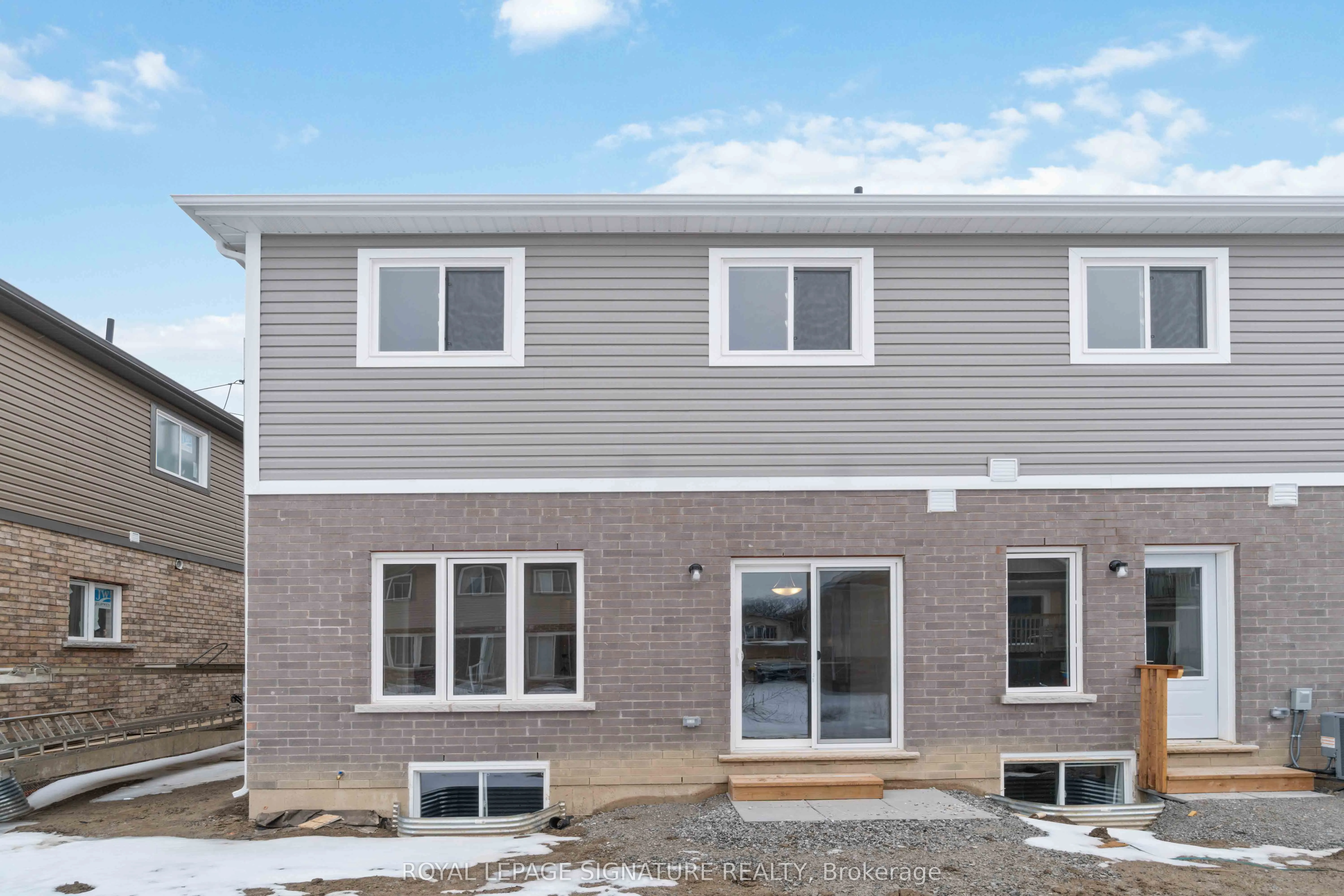 126 Bur Oak Drive
