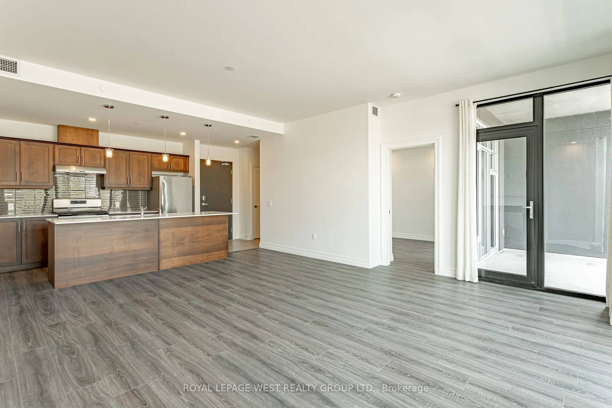 38 Harbour Street, #306