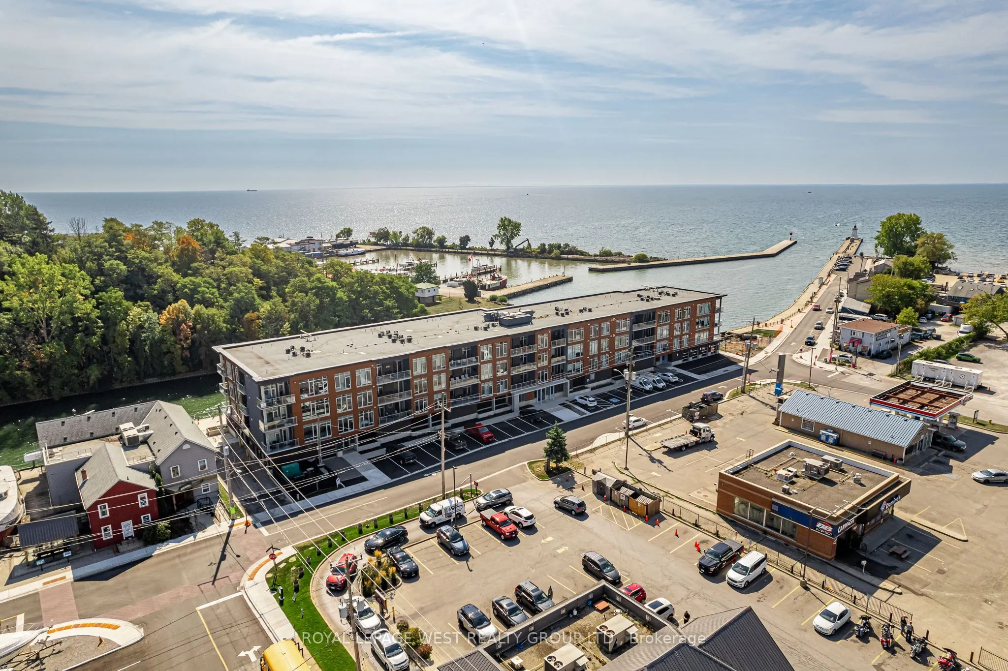 38 Harbour Street, #306