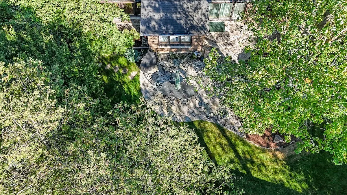30 Pentland Crescent