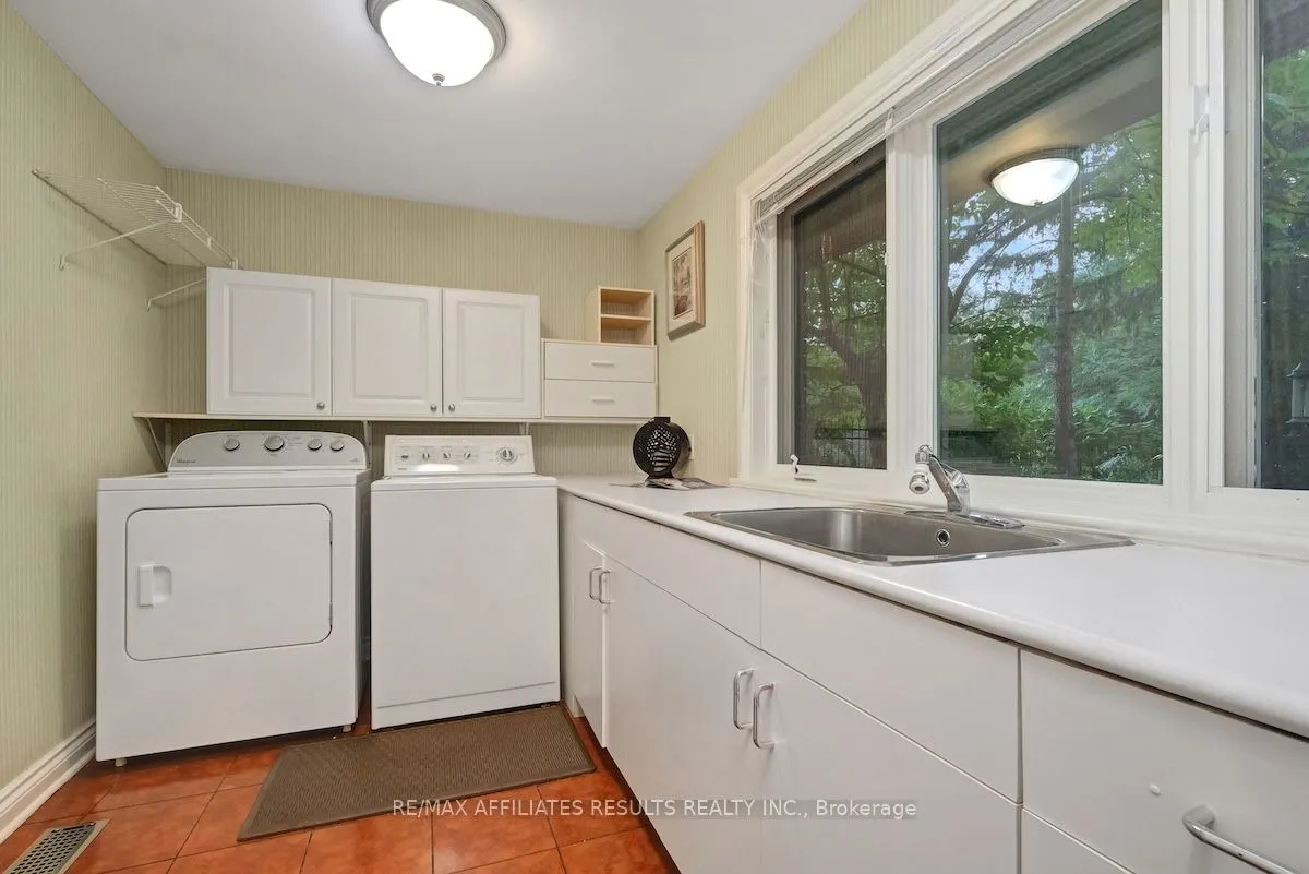 30 Pentland Crescent