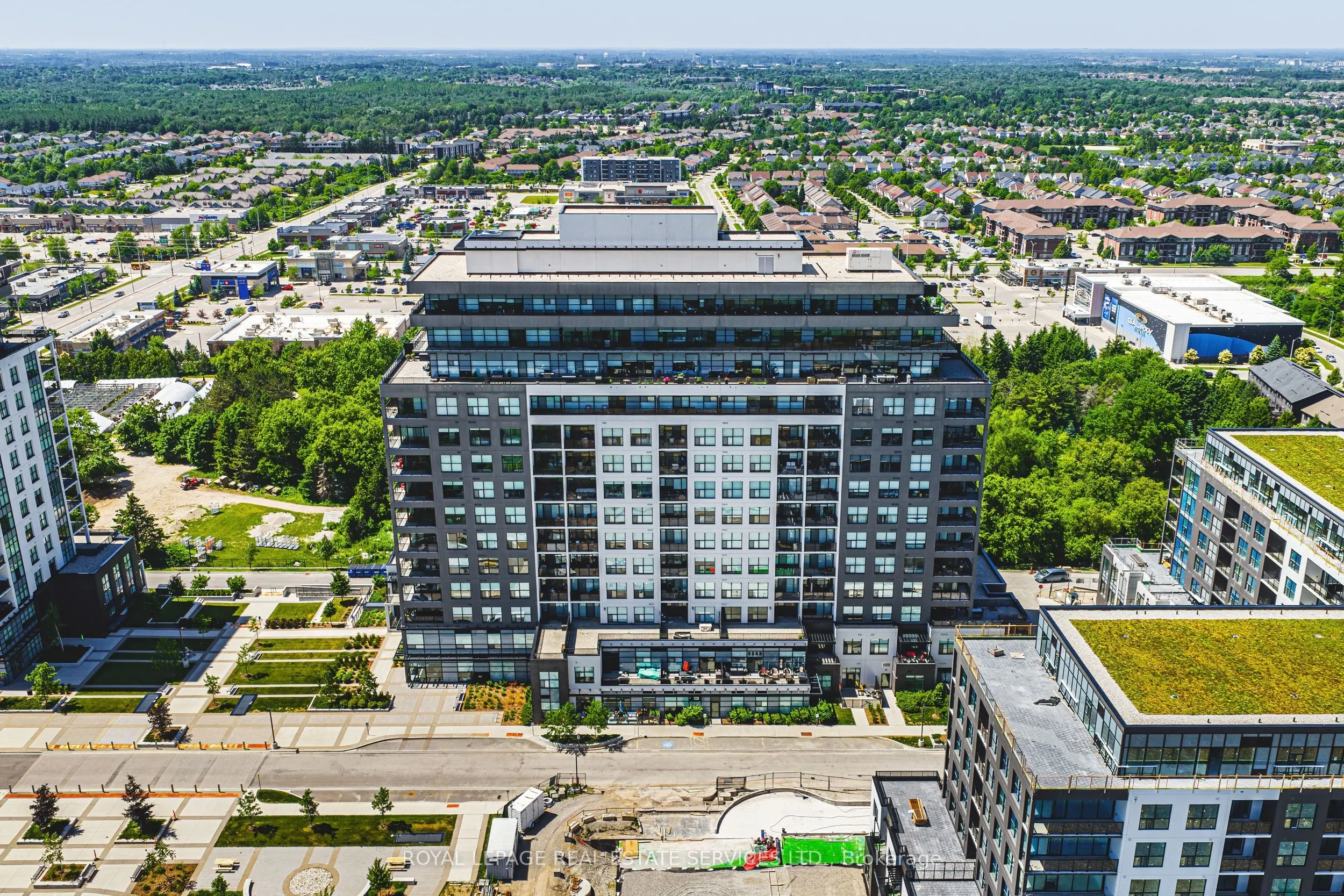 1880 Gordon Street, #1404