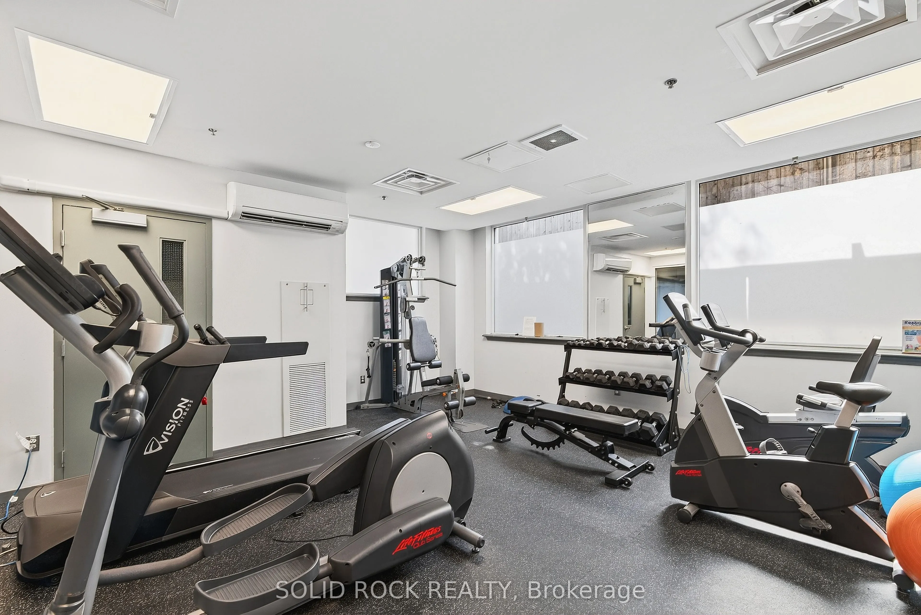 238 Besserer Street, #703